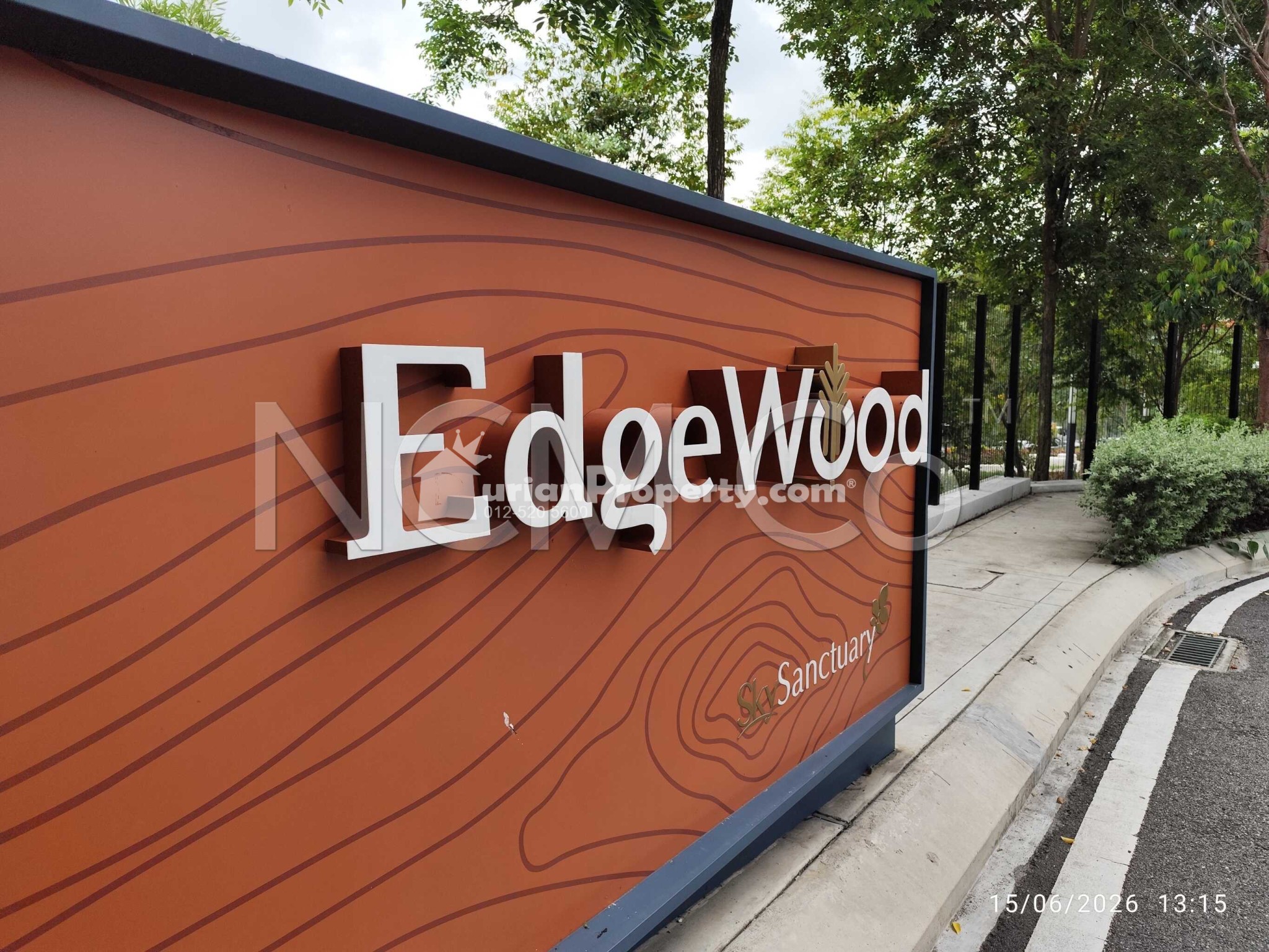 Apartment For Auction at EdgeWood Residence@Sky Sanctuary