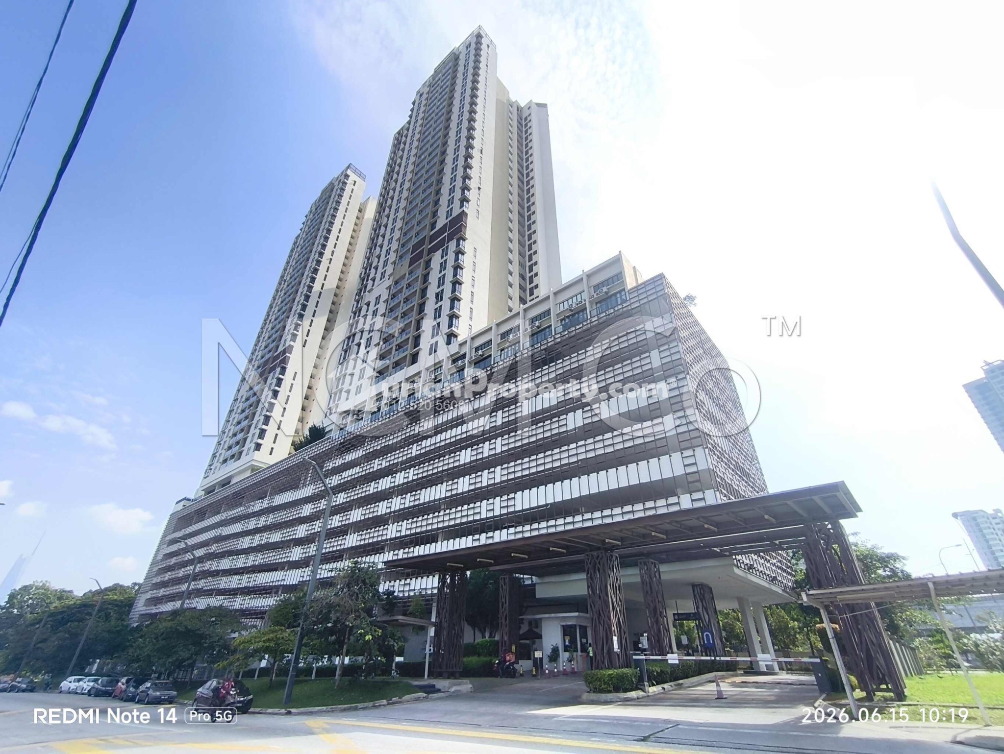 Serviced Residence For Auction at J.Dupion Residence
