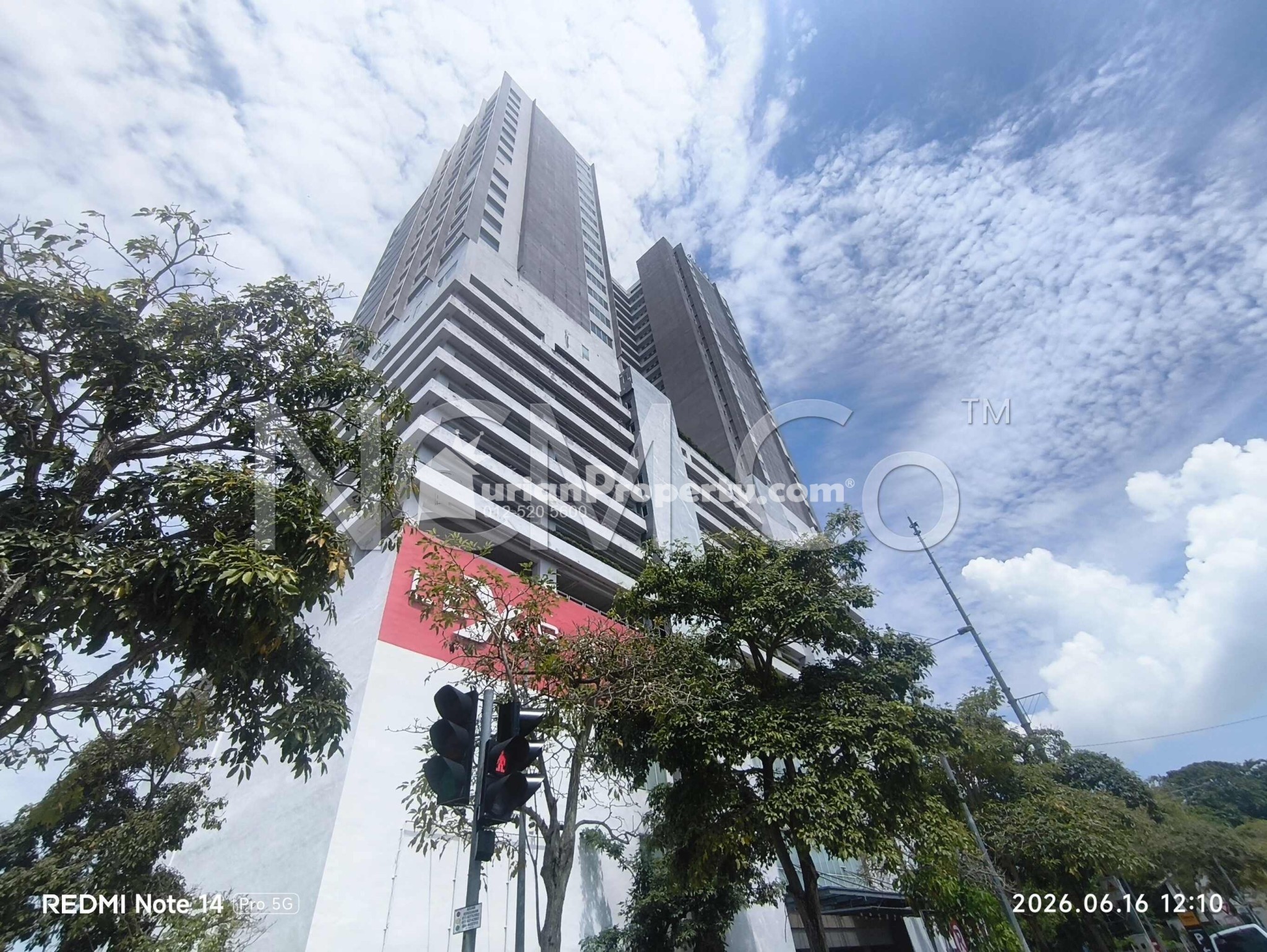 Apartment For Auction at Lexis Suite @ Penang