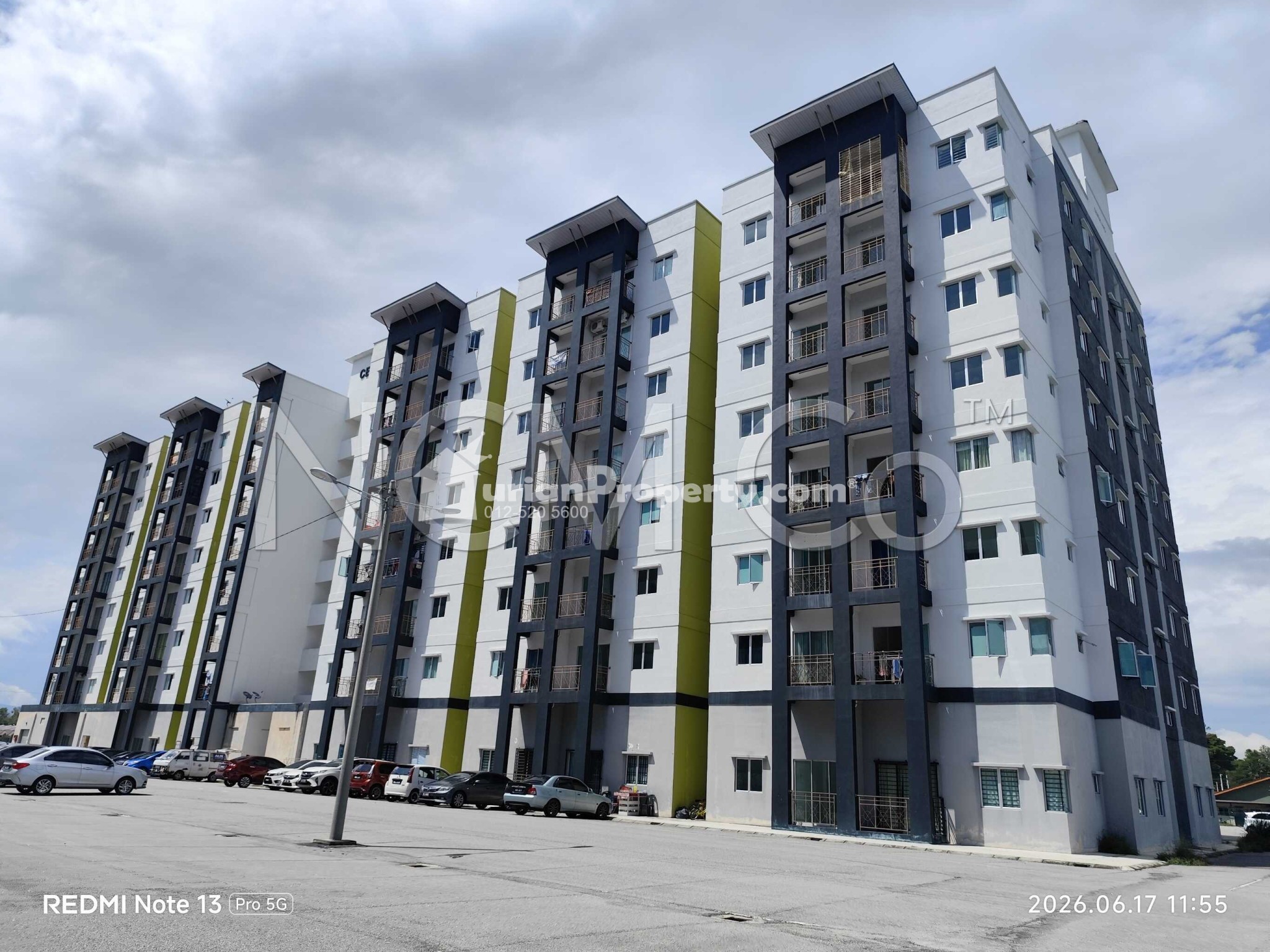 Apartment For Auction at Pangsapuri Seri Iskandar