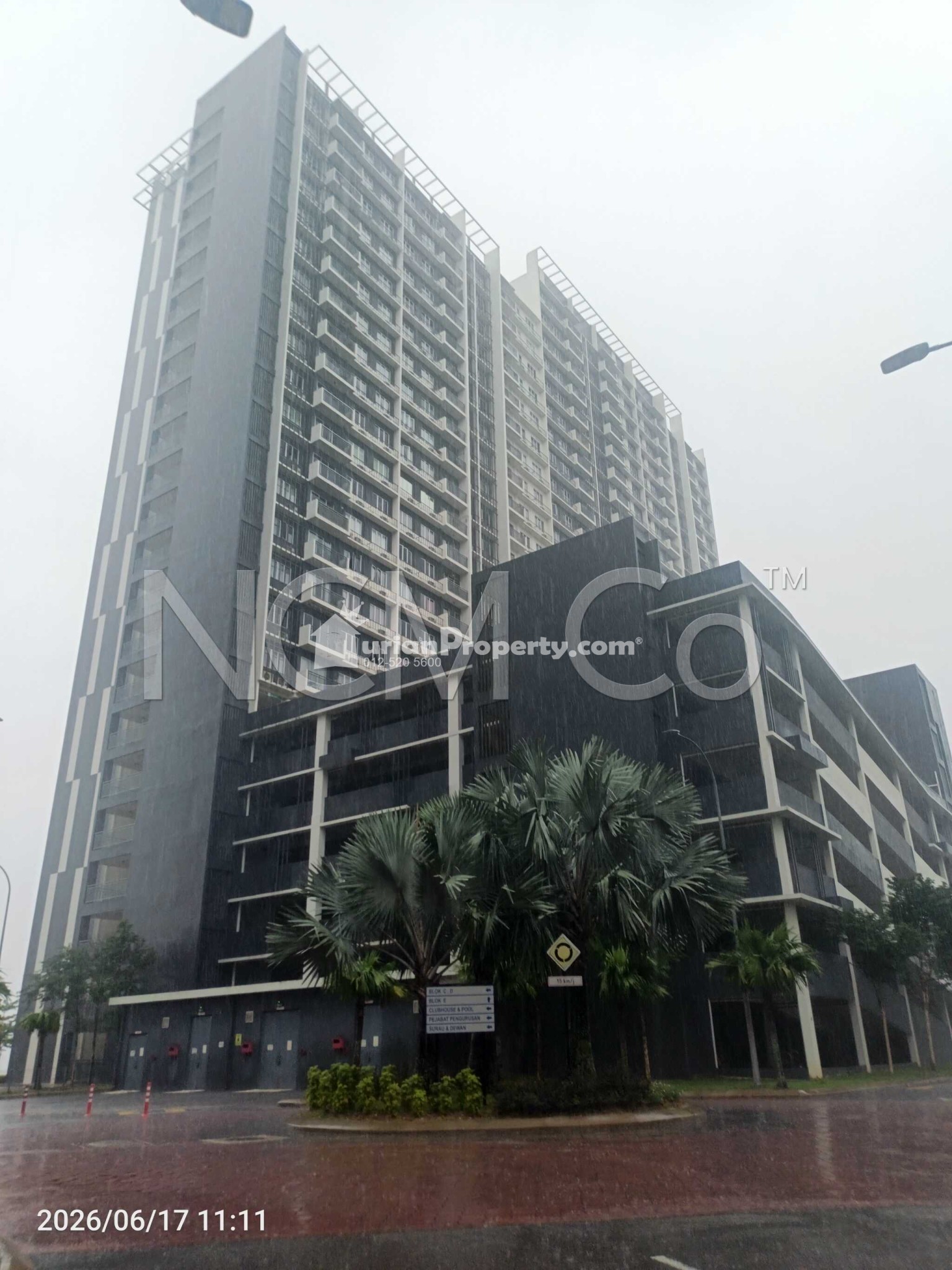 Apartment For Auction at Residensi Adelia