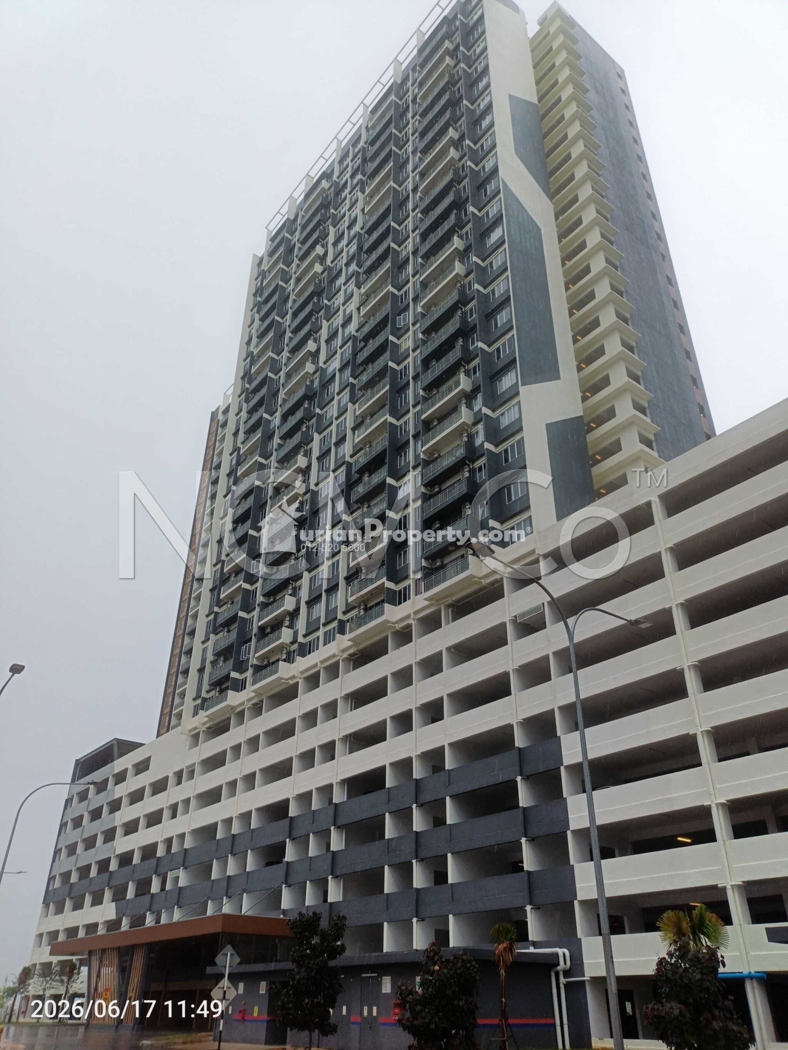 Apartment For Auction at Residensi Adelia