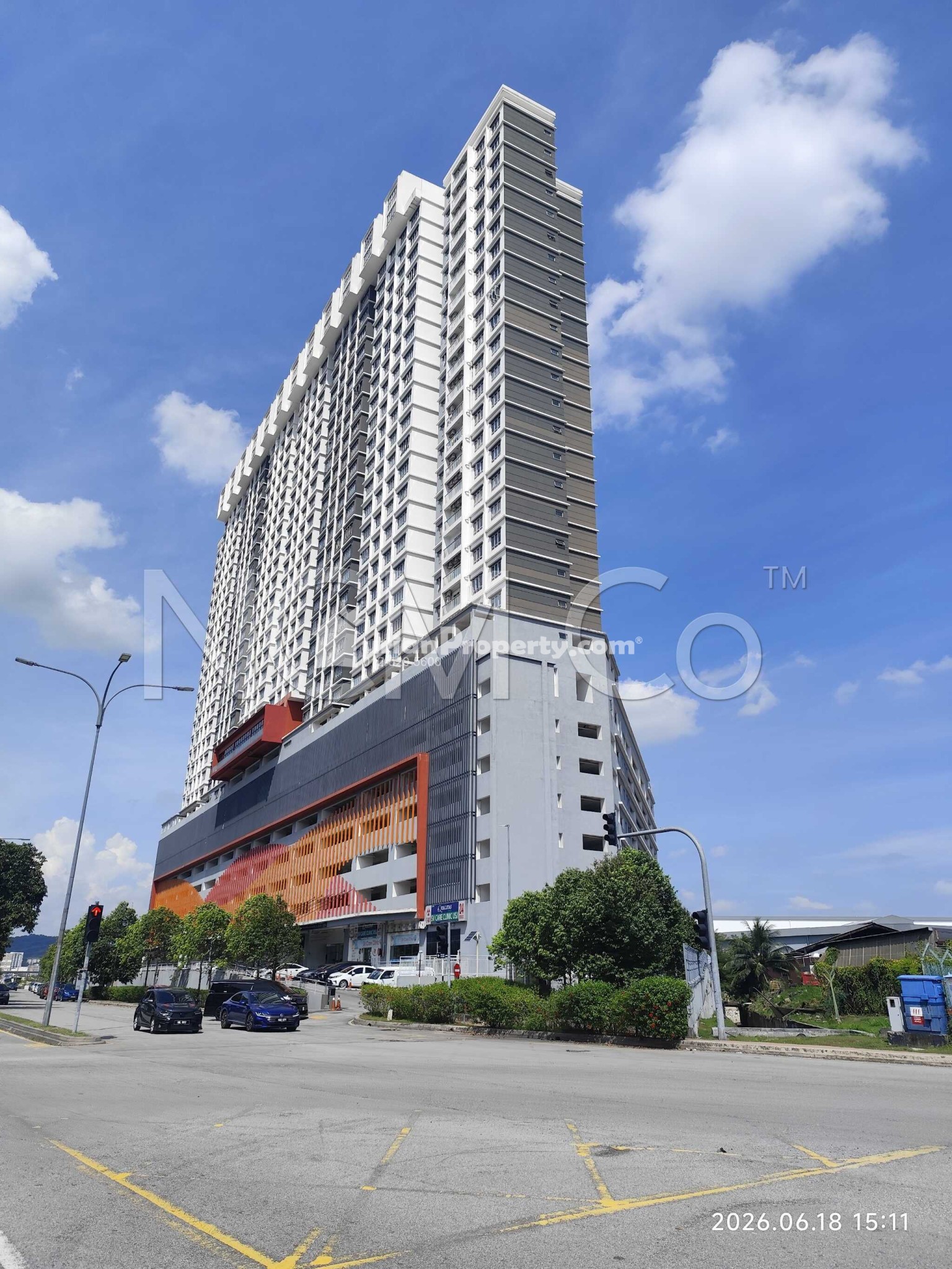 Serviced Residence For Auction at The Edge Residence