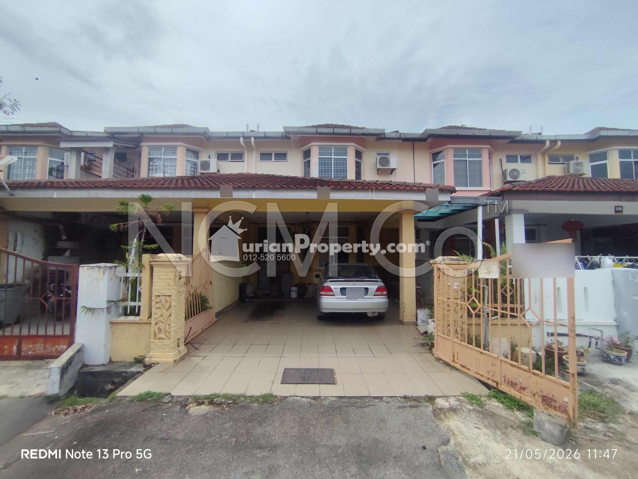 Terrace House For Auction at Taman Merak Mas