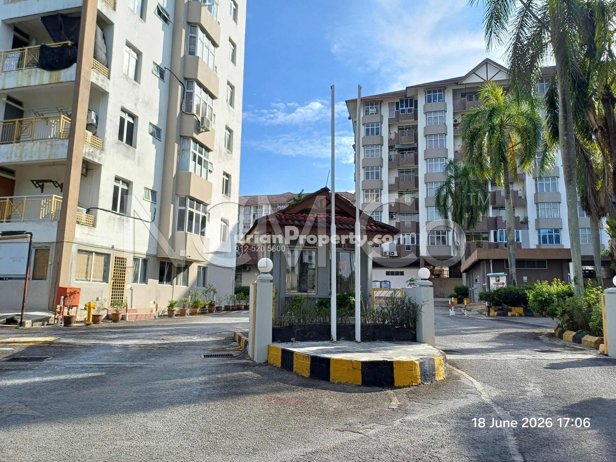 Apartment For Auction at Ocean View Resort Condominium
