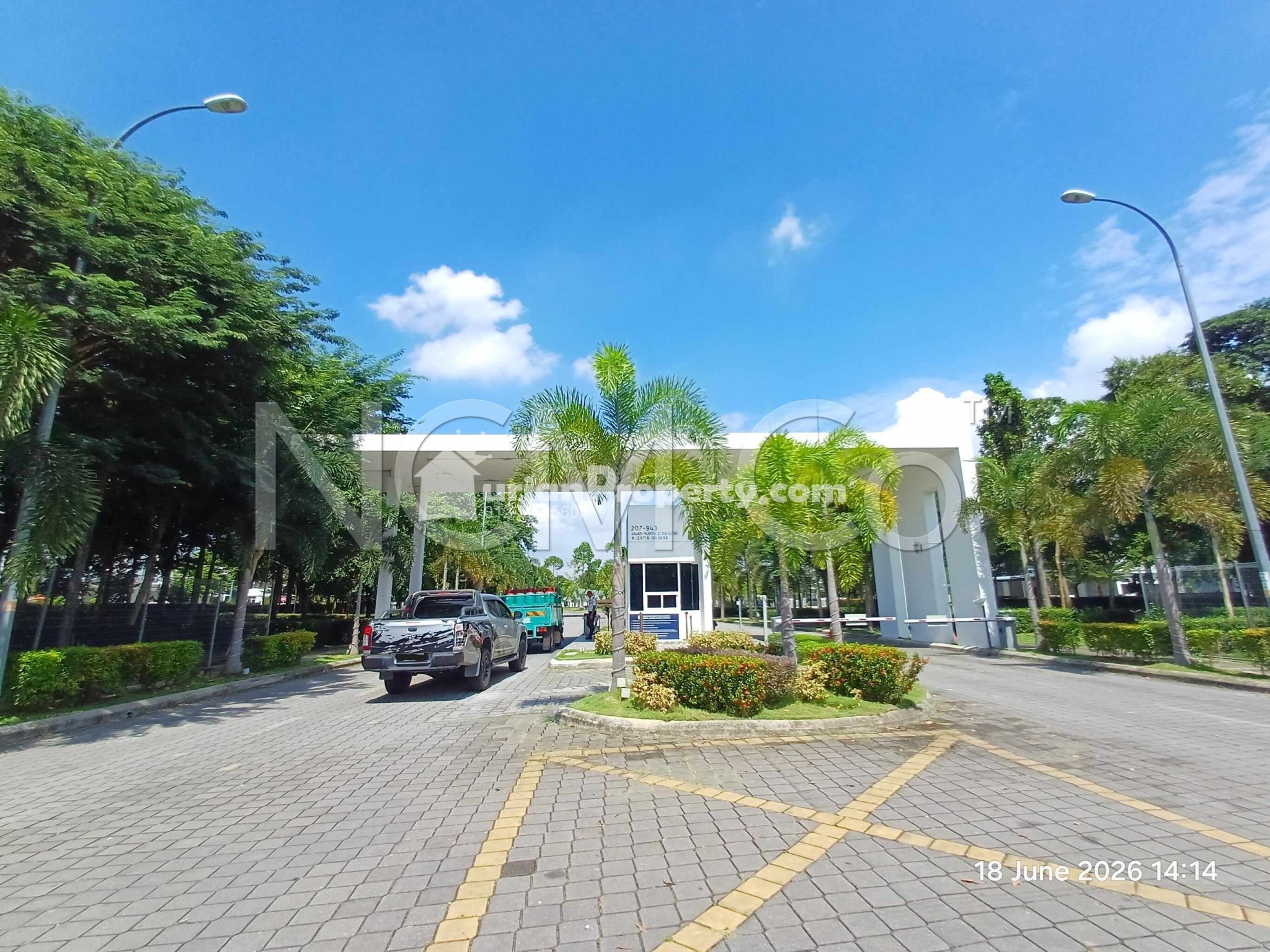 Terrace House For Auction at Hijayu 2