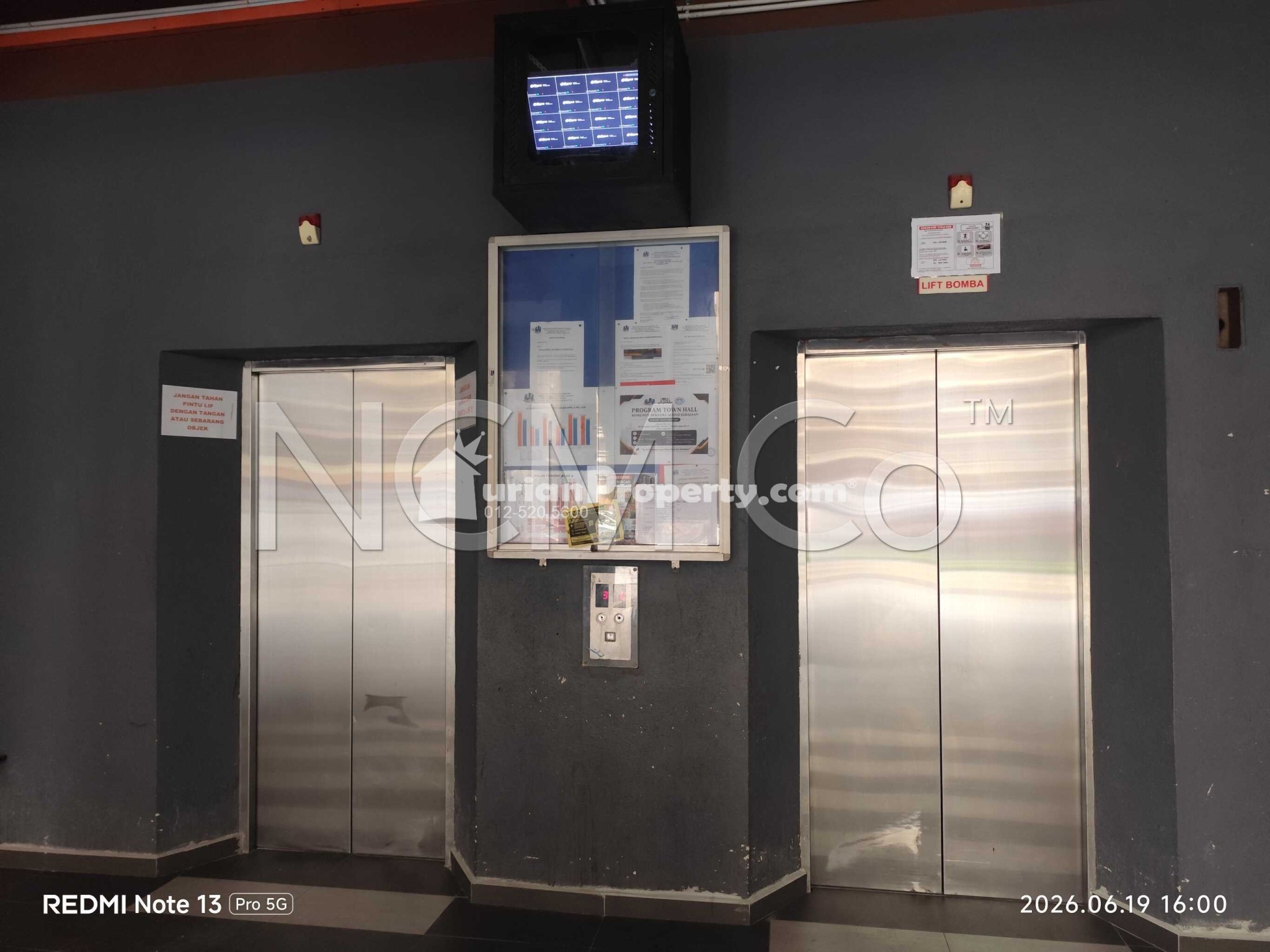 Apartment For Auction at Laguna Biru