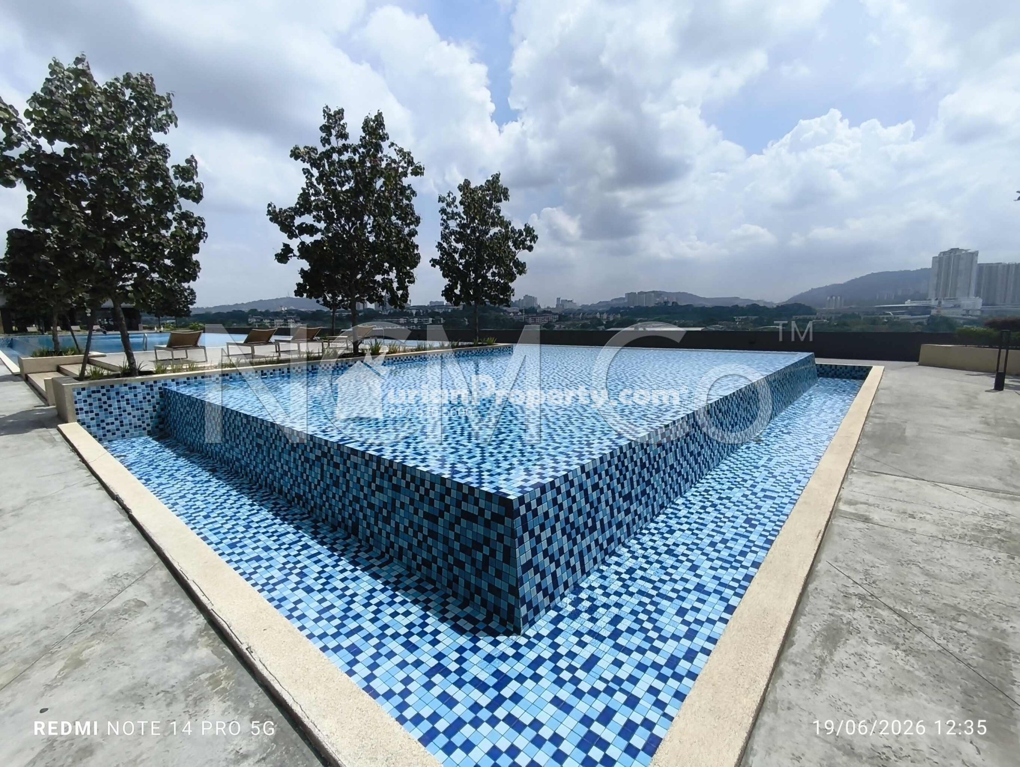 Serviced Residence For Auction at The Netizen