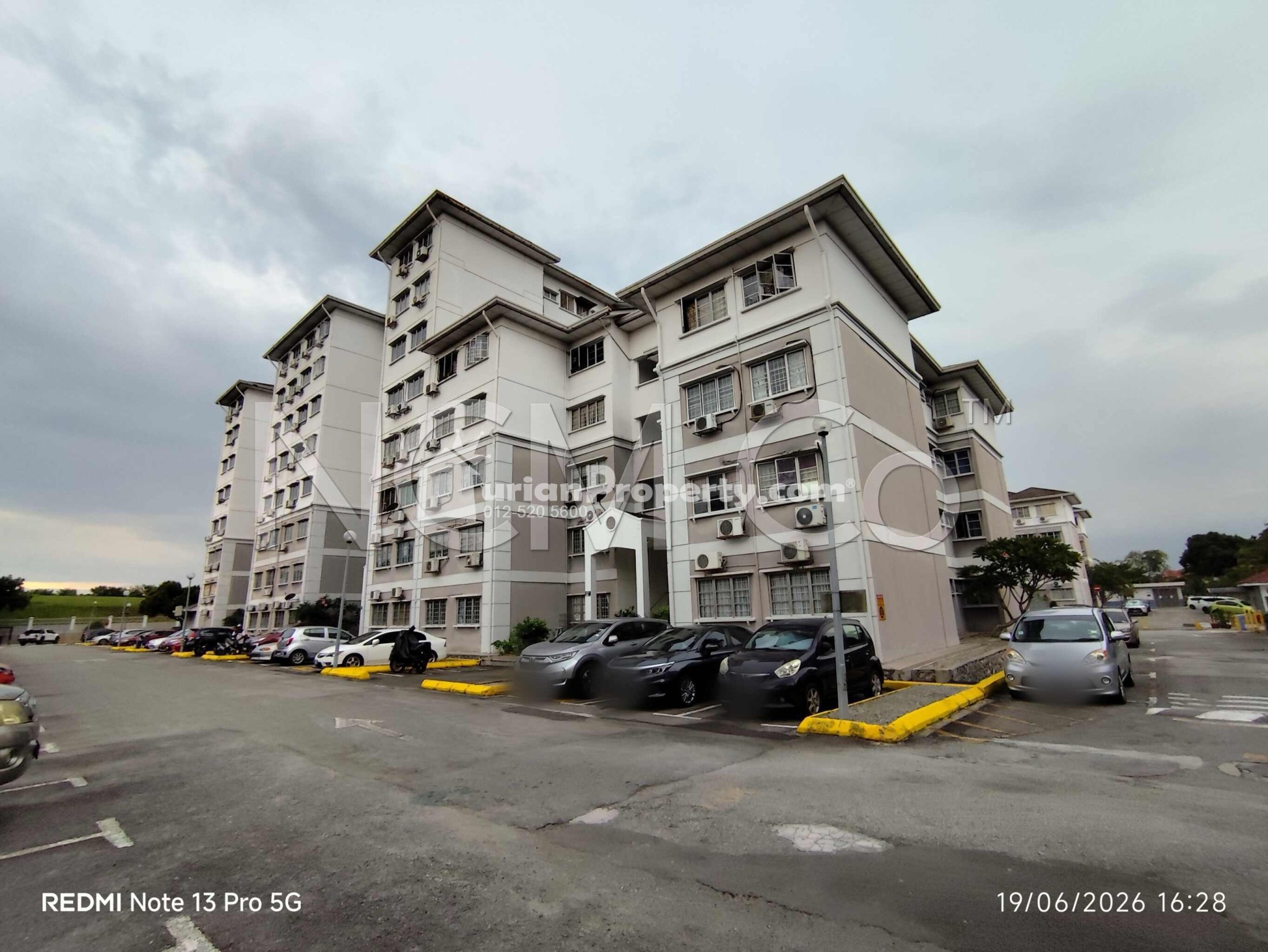 Apartment For Auction at Fairville