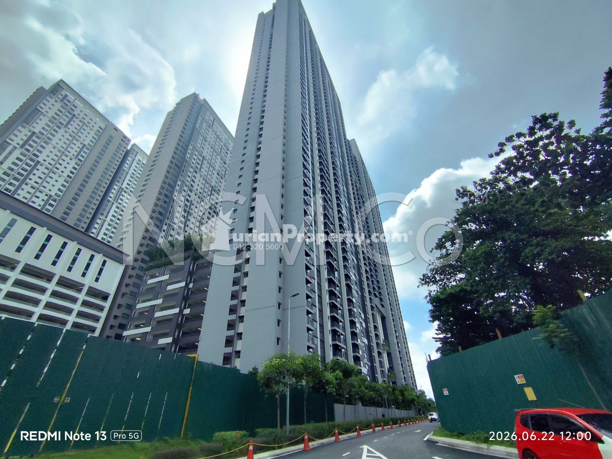 Serviced Residence For Auction at M Arisa