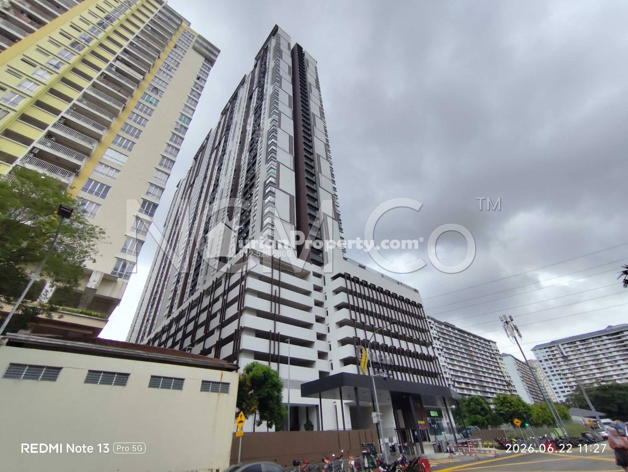 Apartment For Auction at Vista Danau Kota Residensi