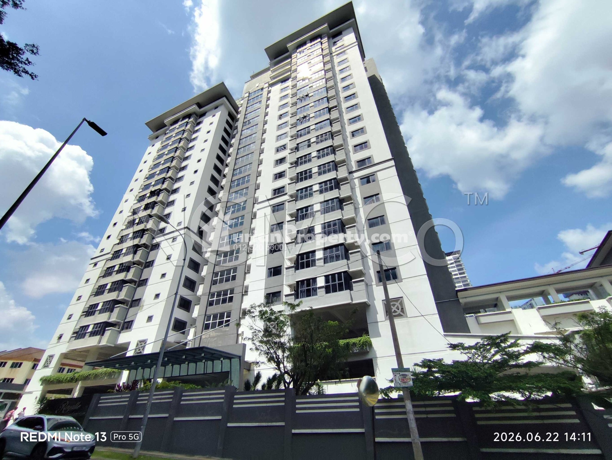 Condo For Auction at Royalle Condominium