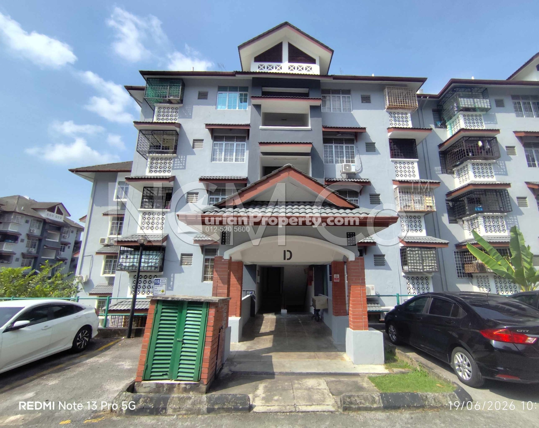 Apartment For Auction at Pangsapuri Kesuma