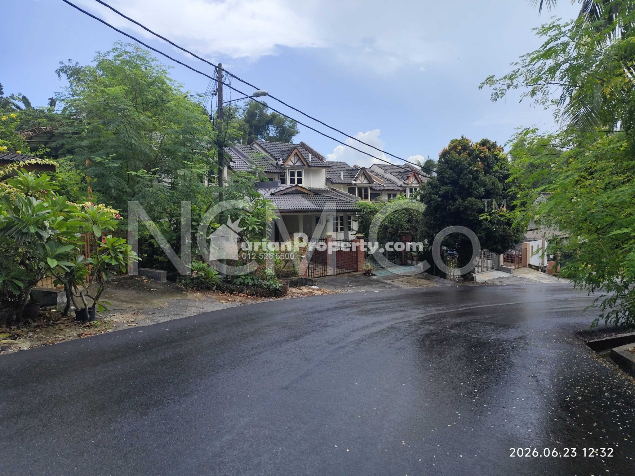 Terrace House For Auction at Taman Bukit Maju