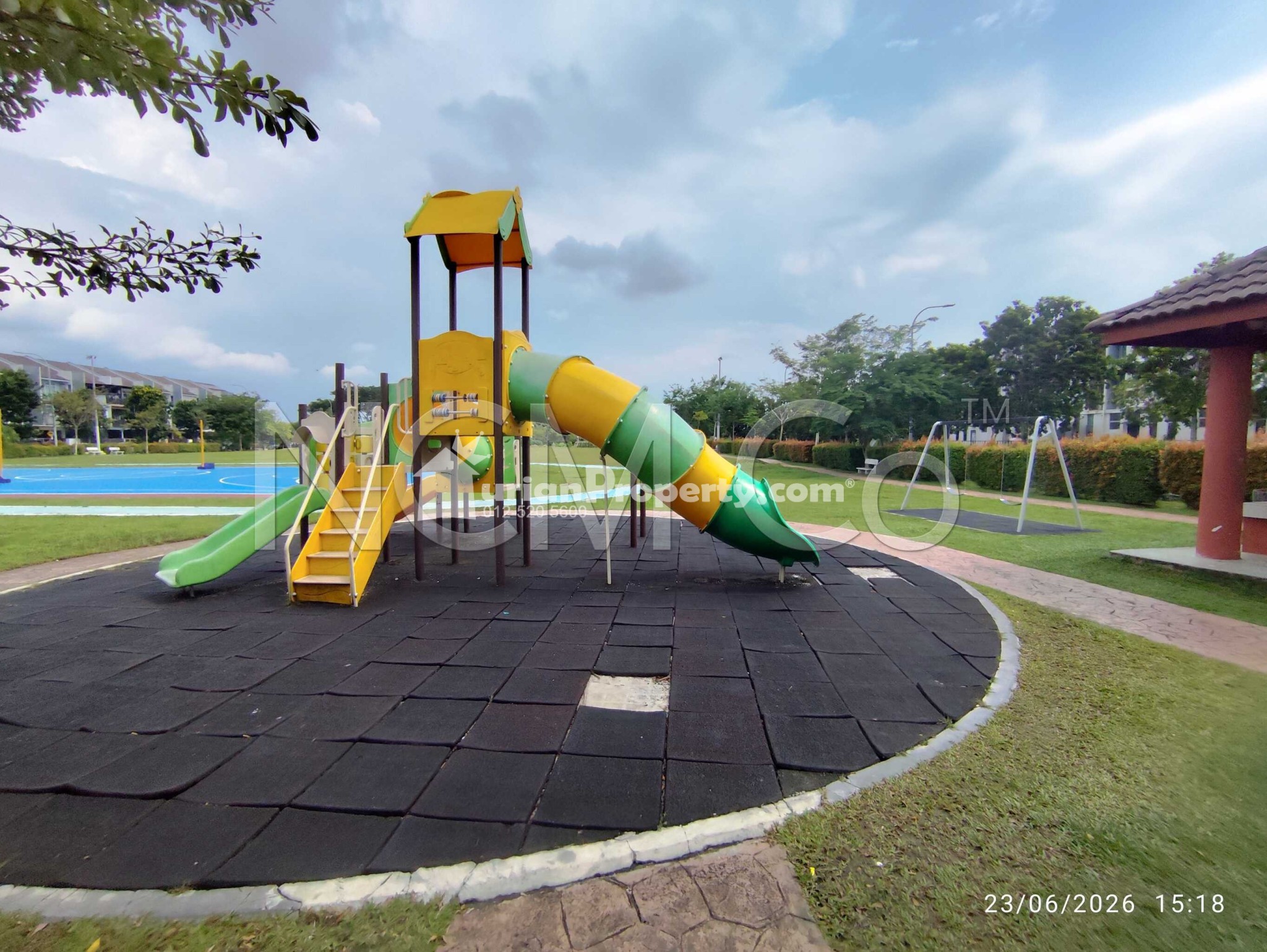 Terrace House For Auction at Bangi Avenue