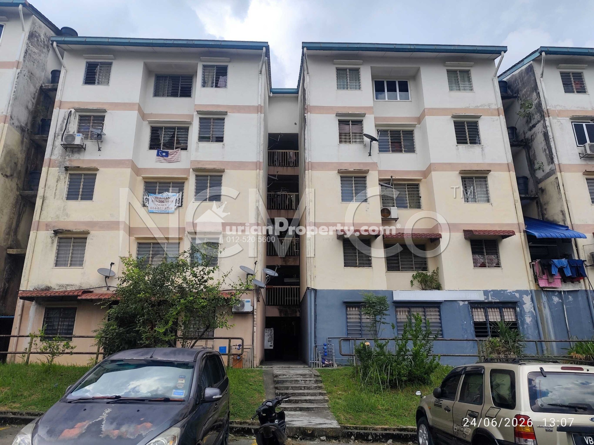 Apartment For Auction at Pangsapuri Makmur