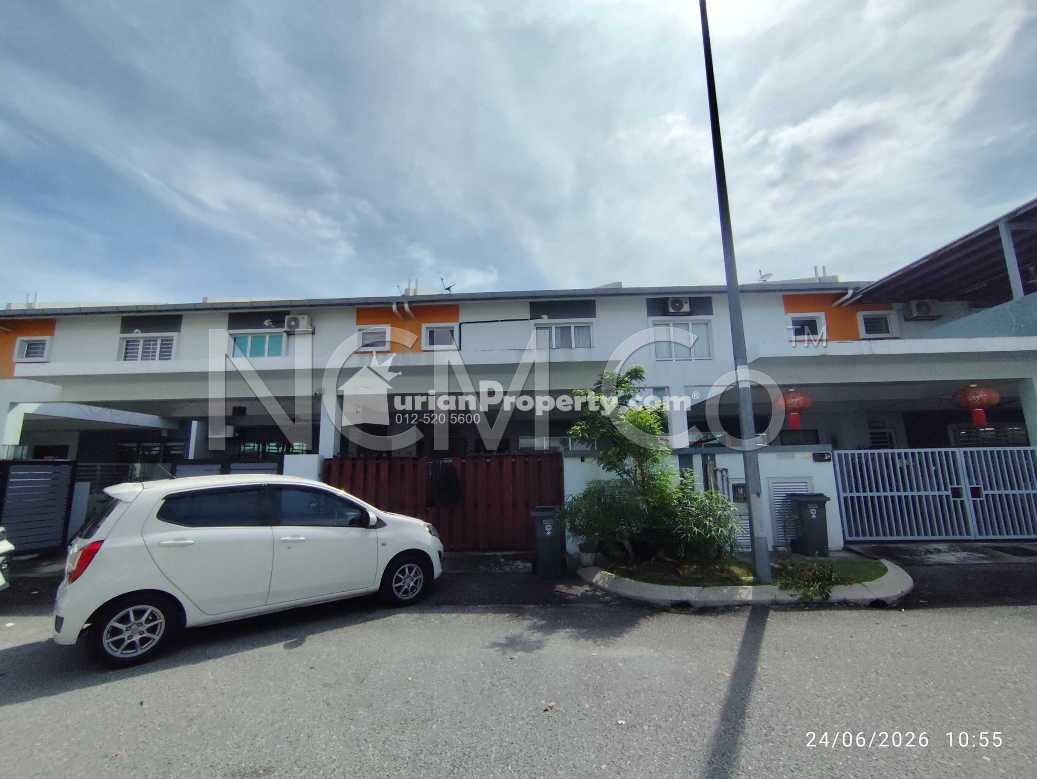 Terrace House For Auction at Taman Tasik Senangin