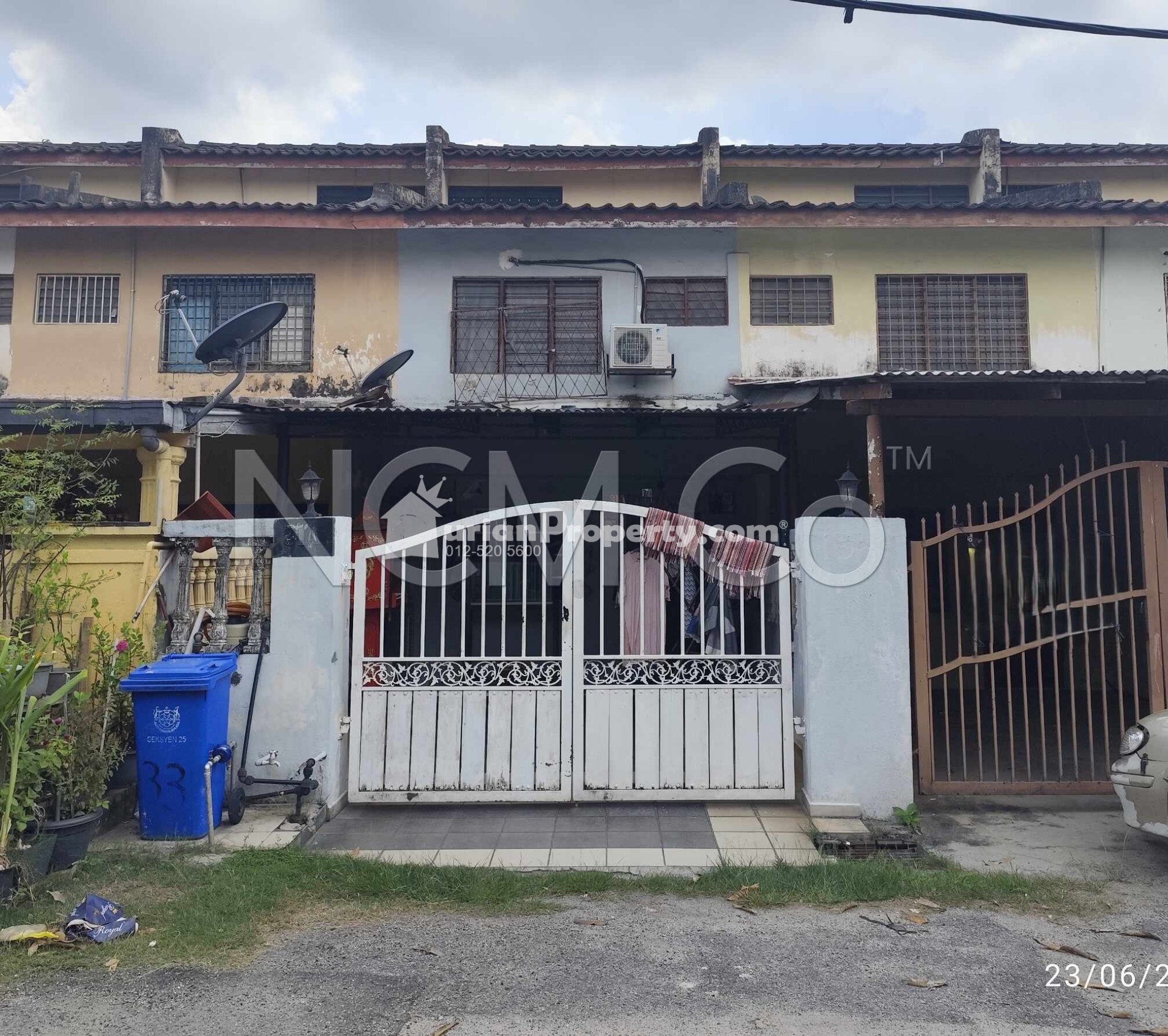Terrace House For Auction at Taman Sri Muda