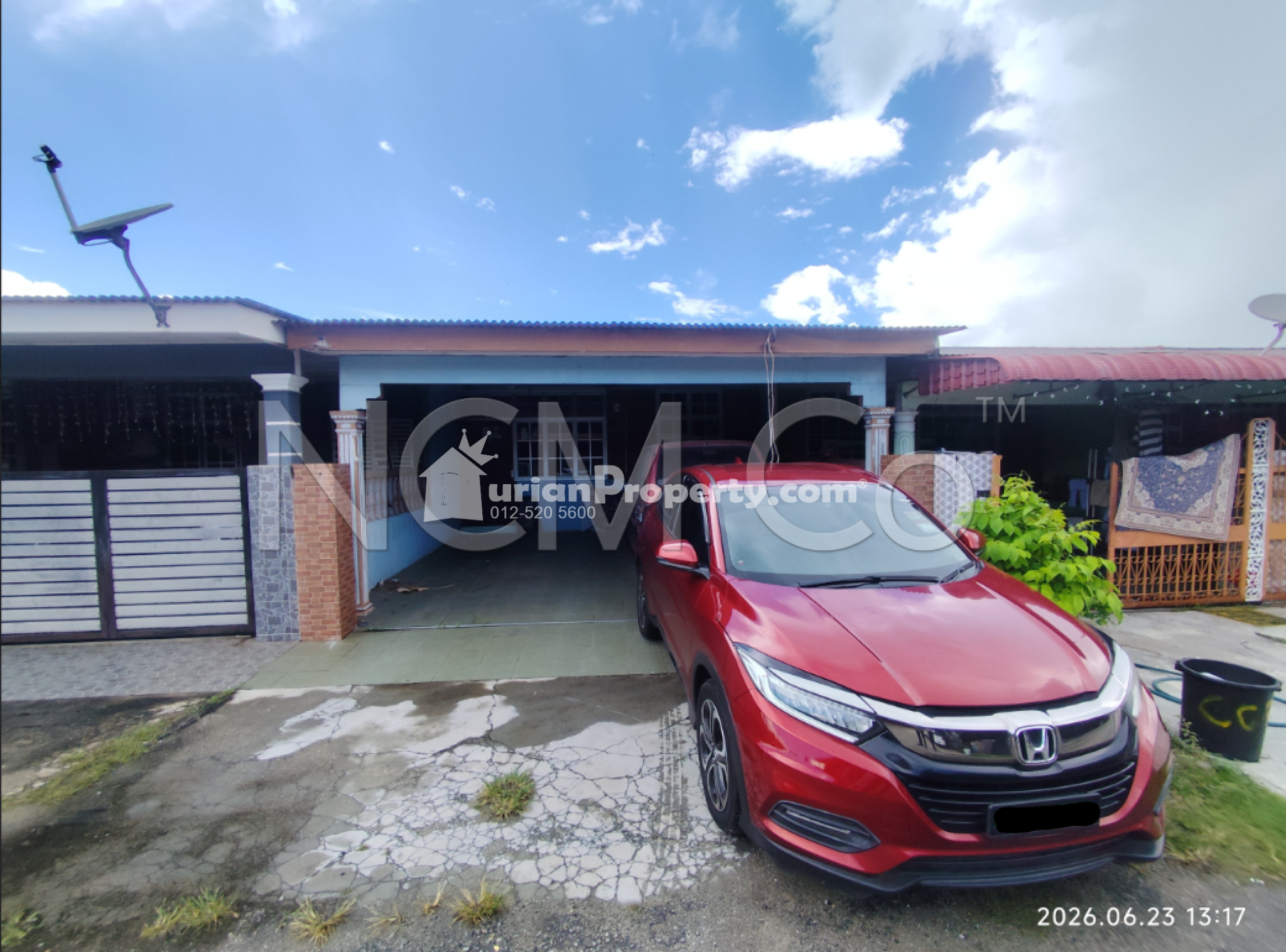 Terrace House For Auction at Seri Manjung