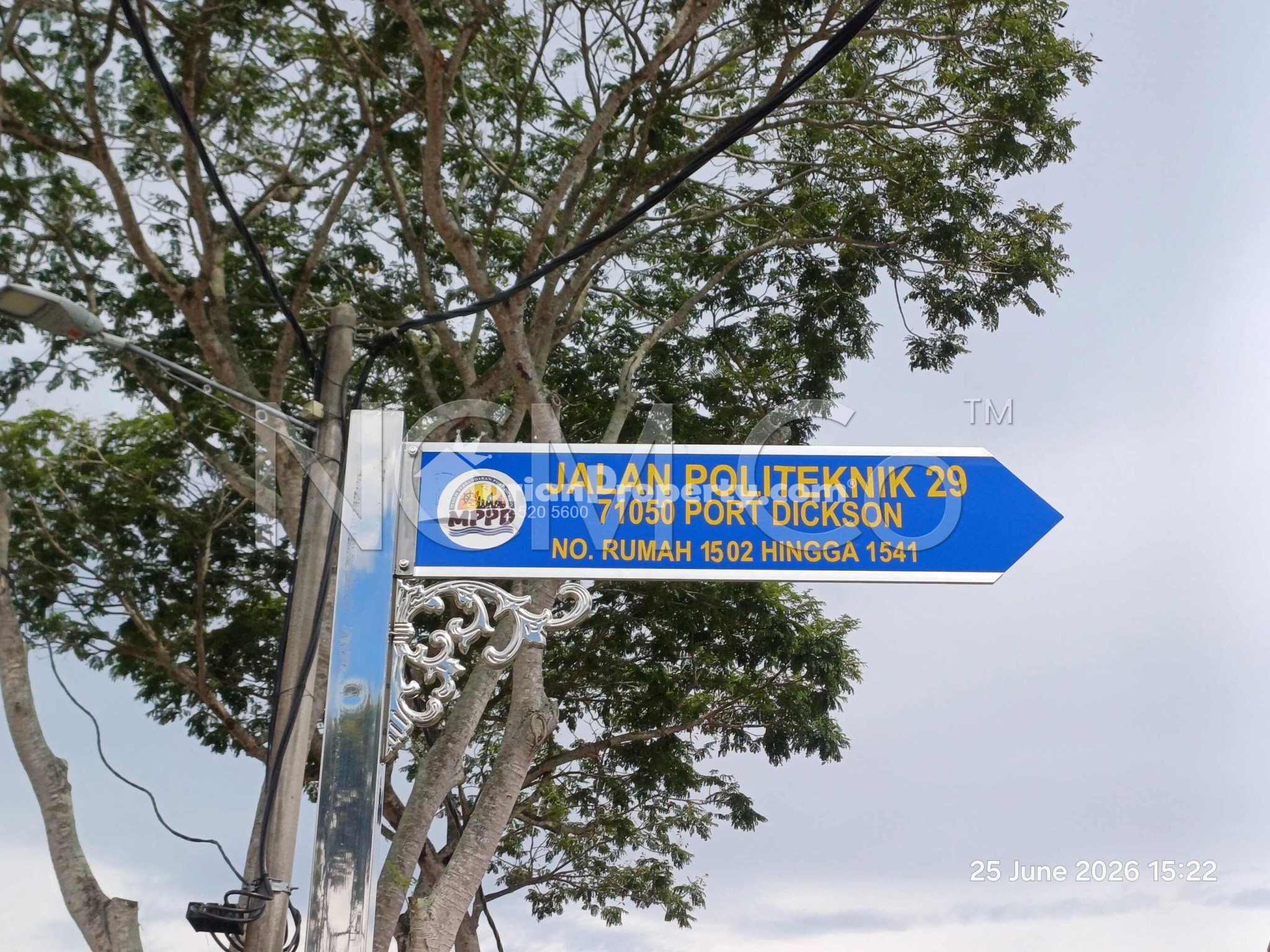 Terrace House For Auction at Taman Politeknik