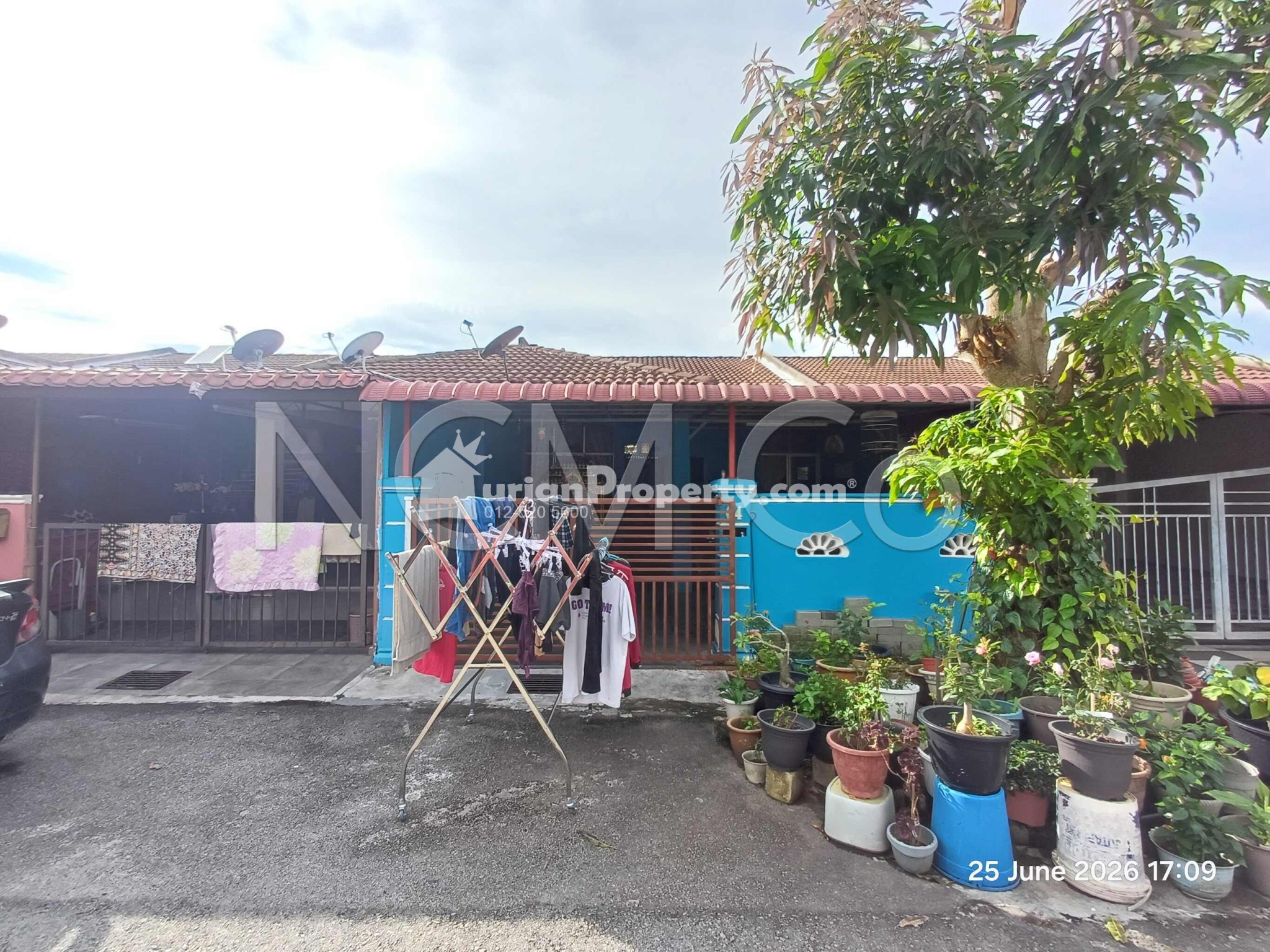 Terrace House For Auction at Taman Desa Rusa