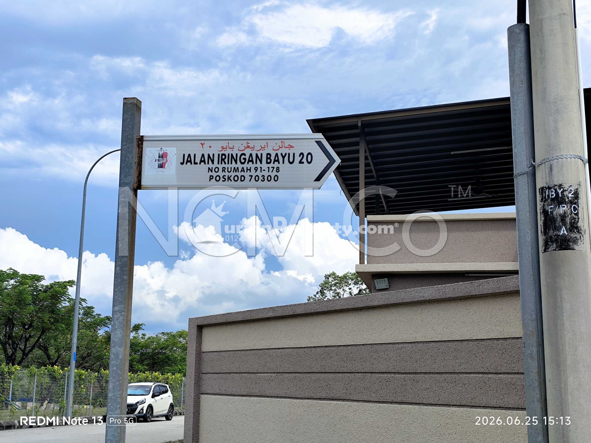 Terrace House For Auction at Iringan Bayu