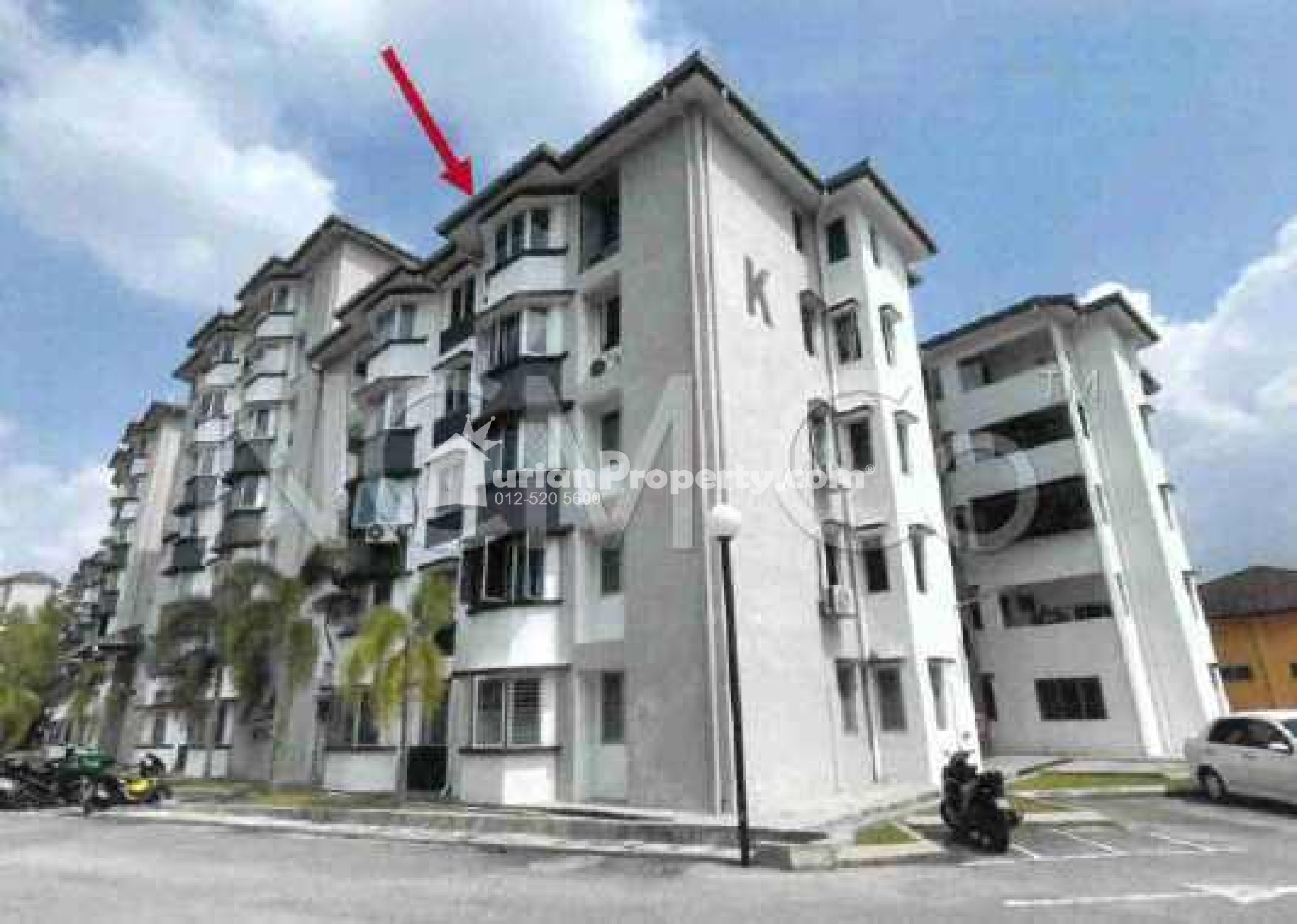 Apartment For Auction at Seroja Apartment