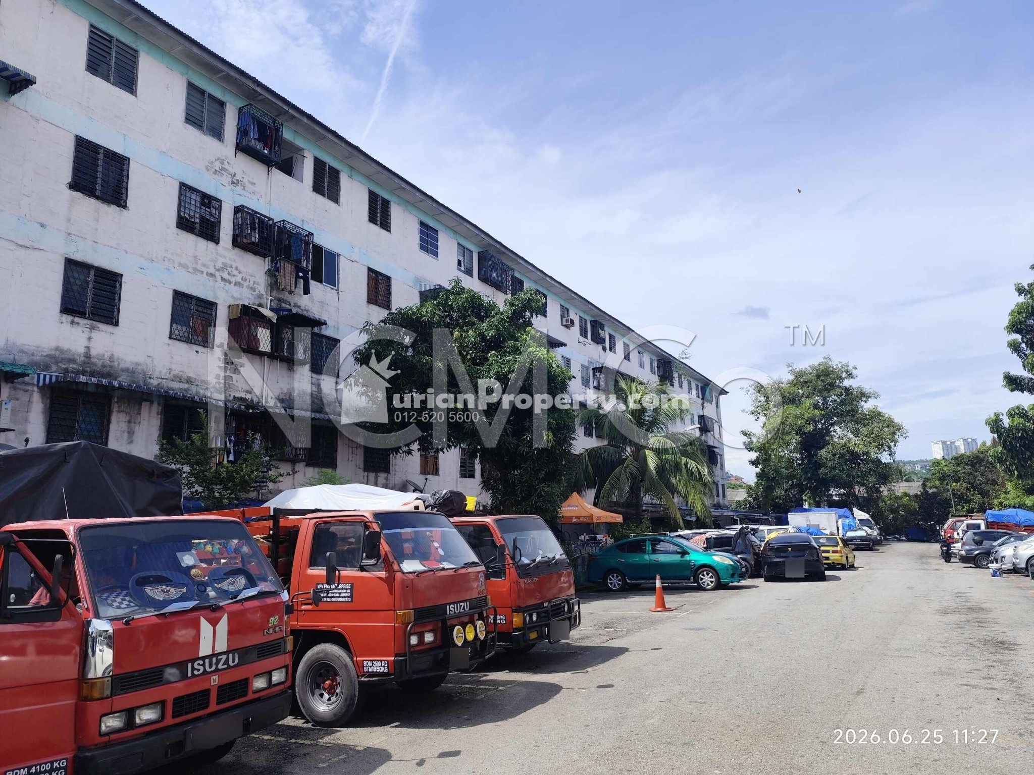 Apartment For Auction at Pandan Indah Flat