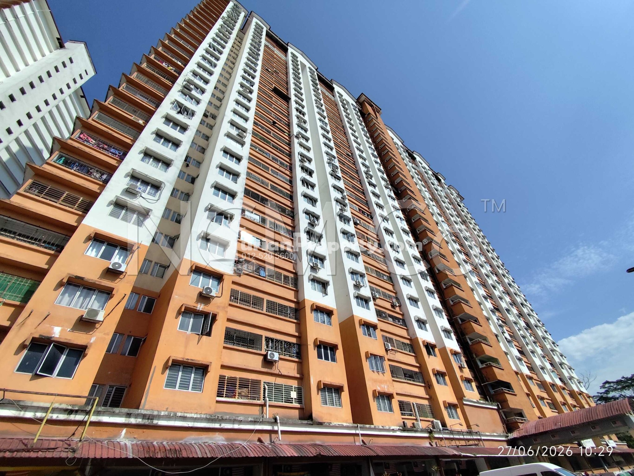 Apartment For Auction at Flora Damansara Apartment