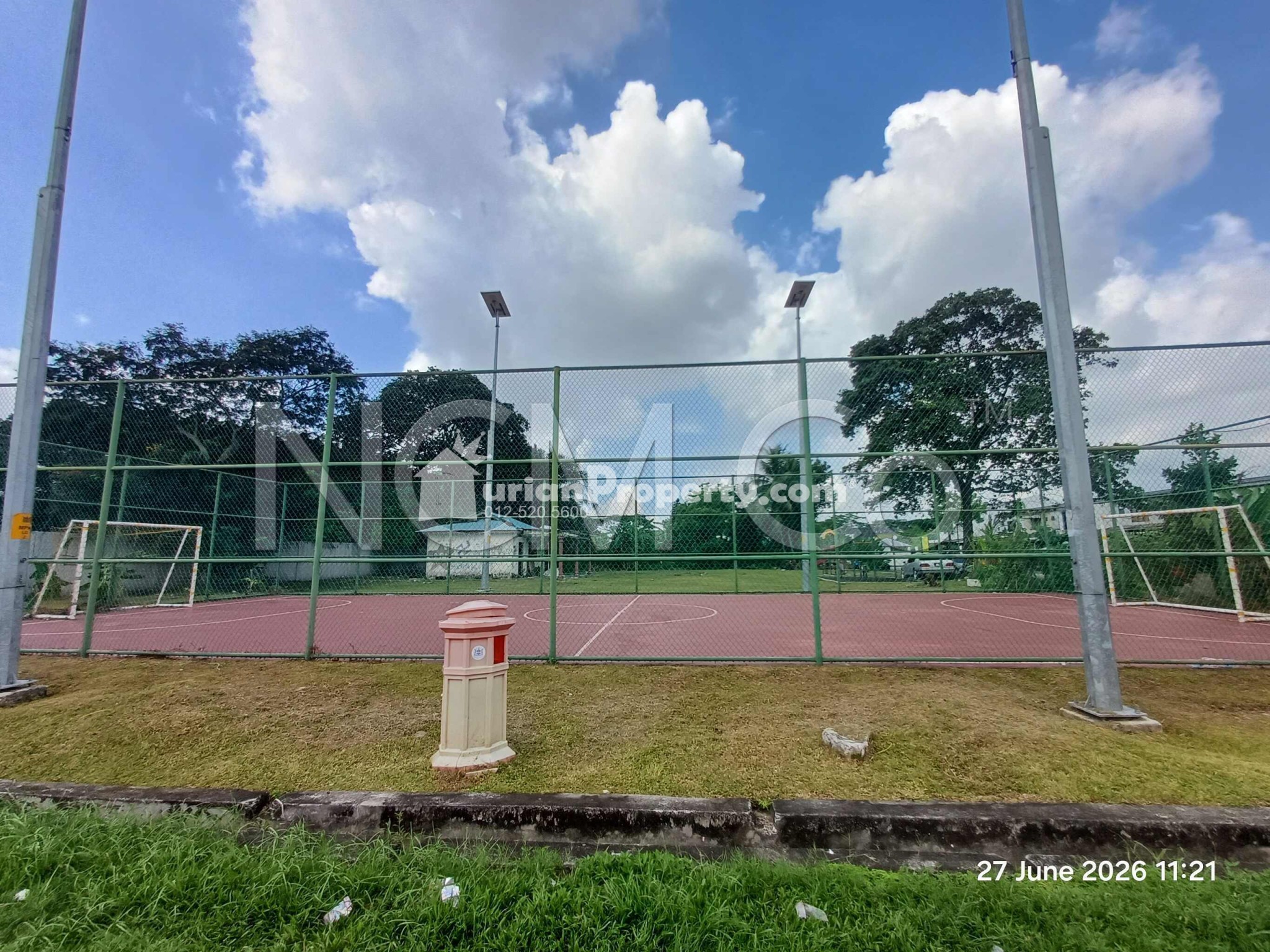 Terrace House For Auction at Taman Desawan
