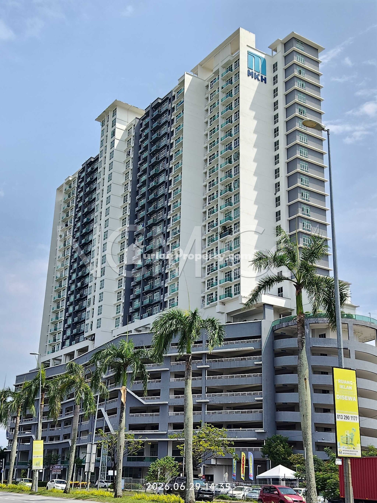 Serviced Residence For Auction at Saville D'lake