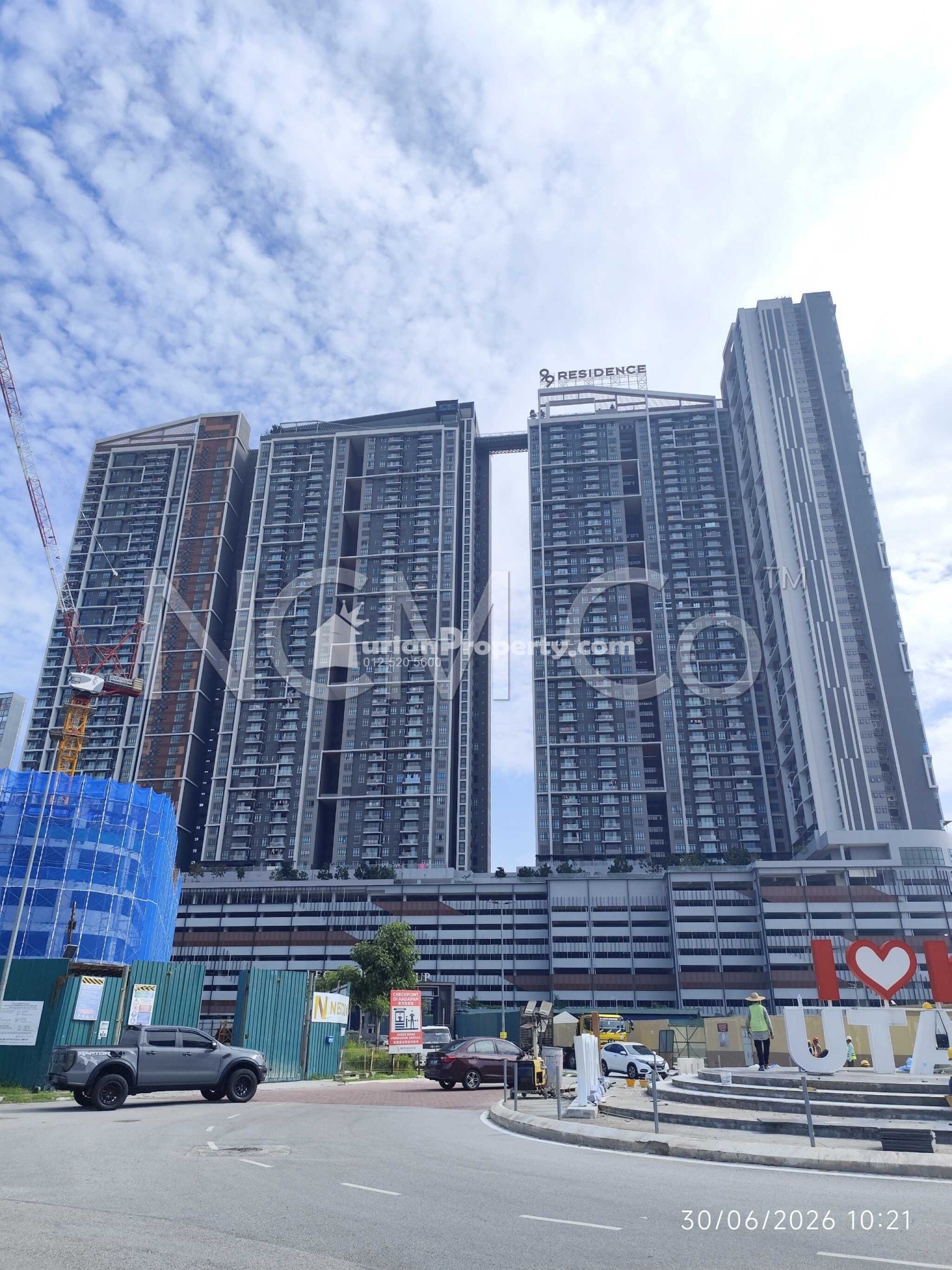 Serviced Residence For Auction at 99 Residence