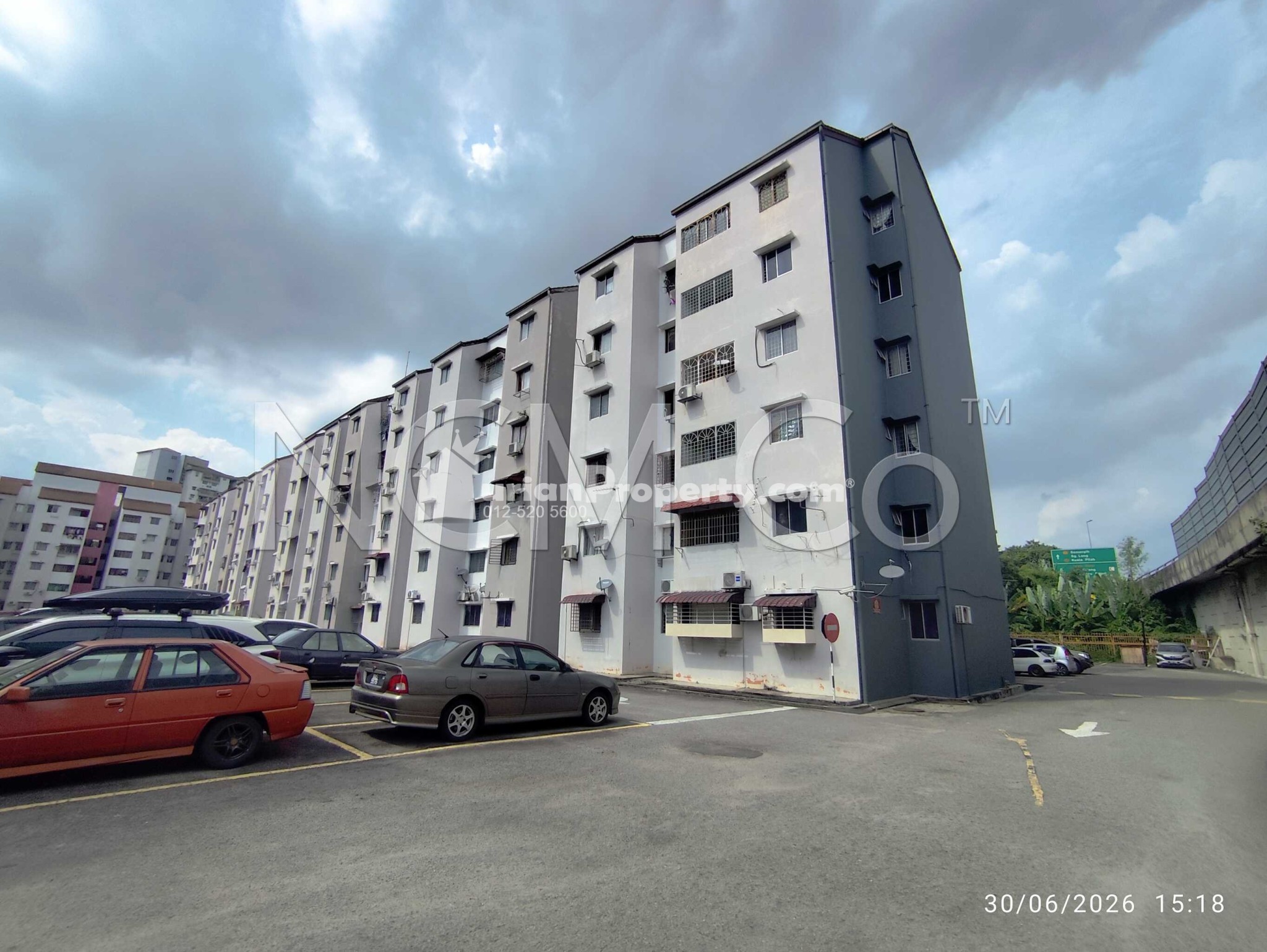 Apartment For Auction at Sri Ros Apartment