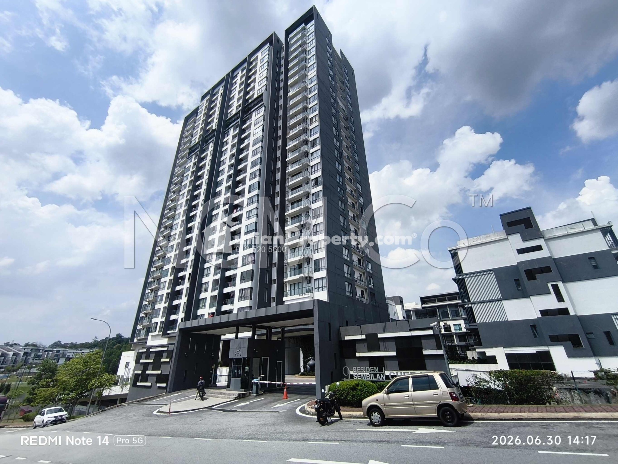 Condo For Auction at 9ine