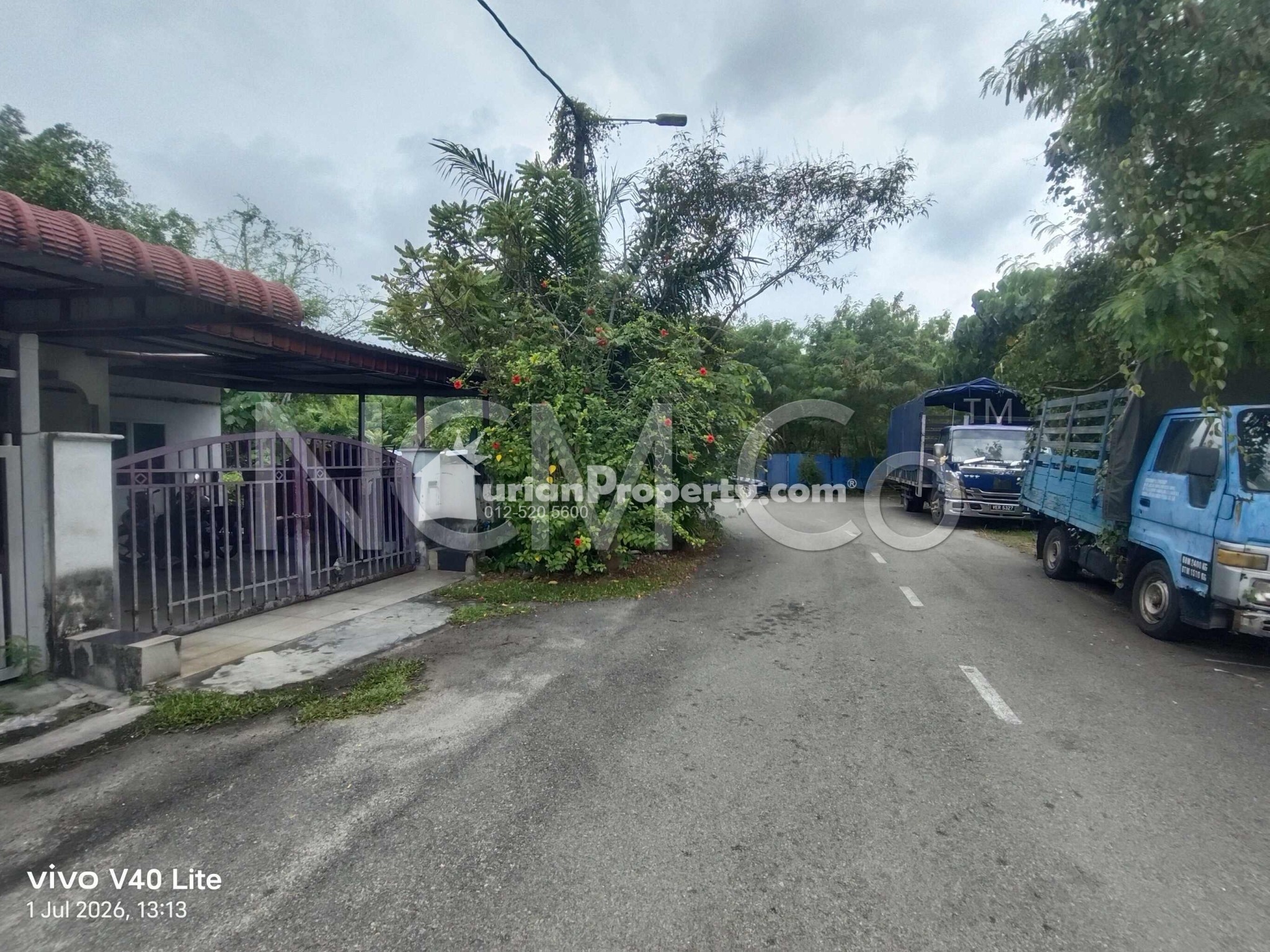 Terrace House For Auction at Taman Klang Perdana