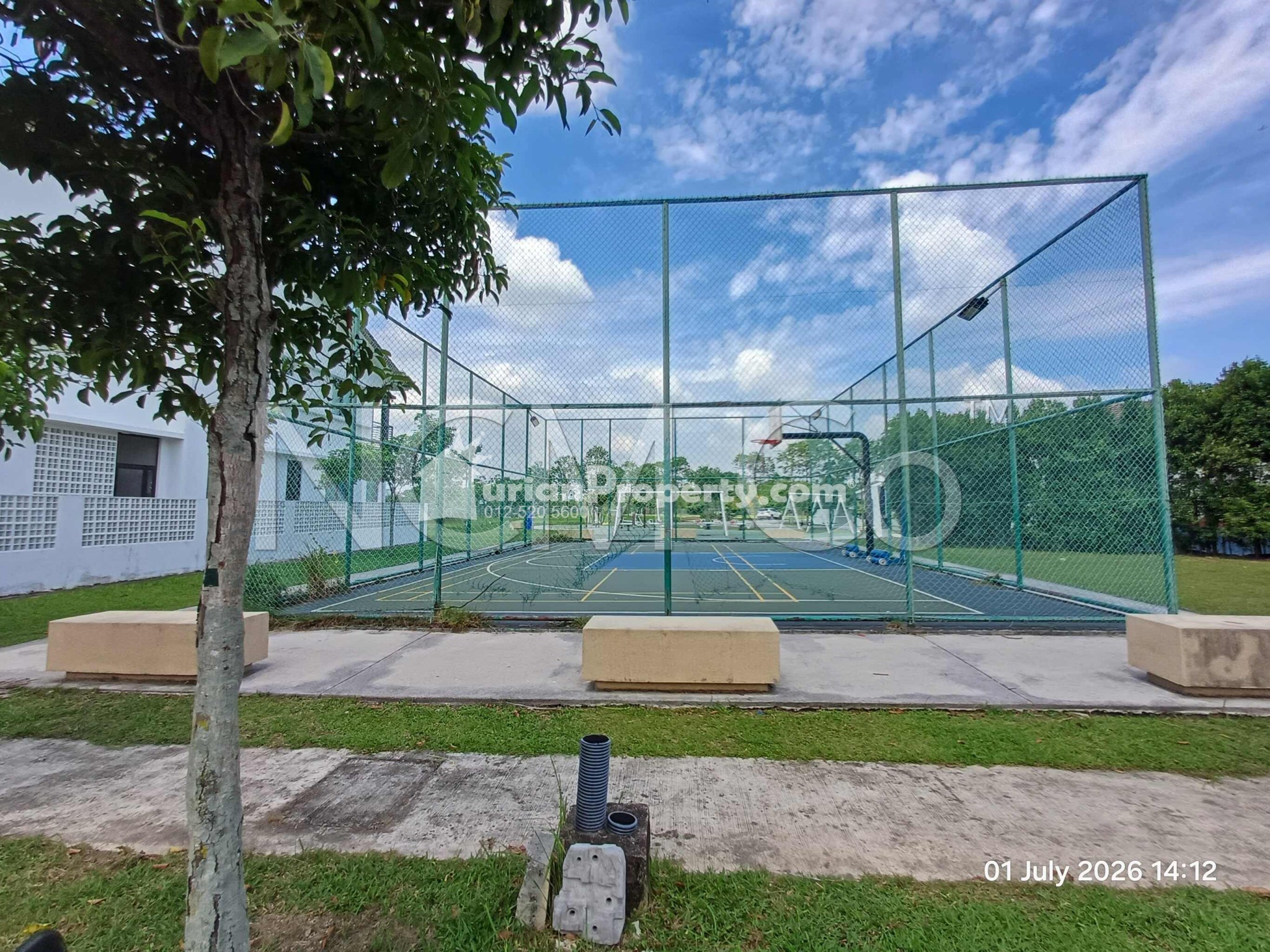 Terrace House For Auction at Desiran Bayu
