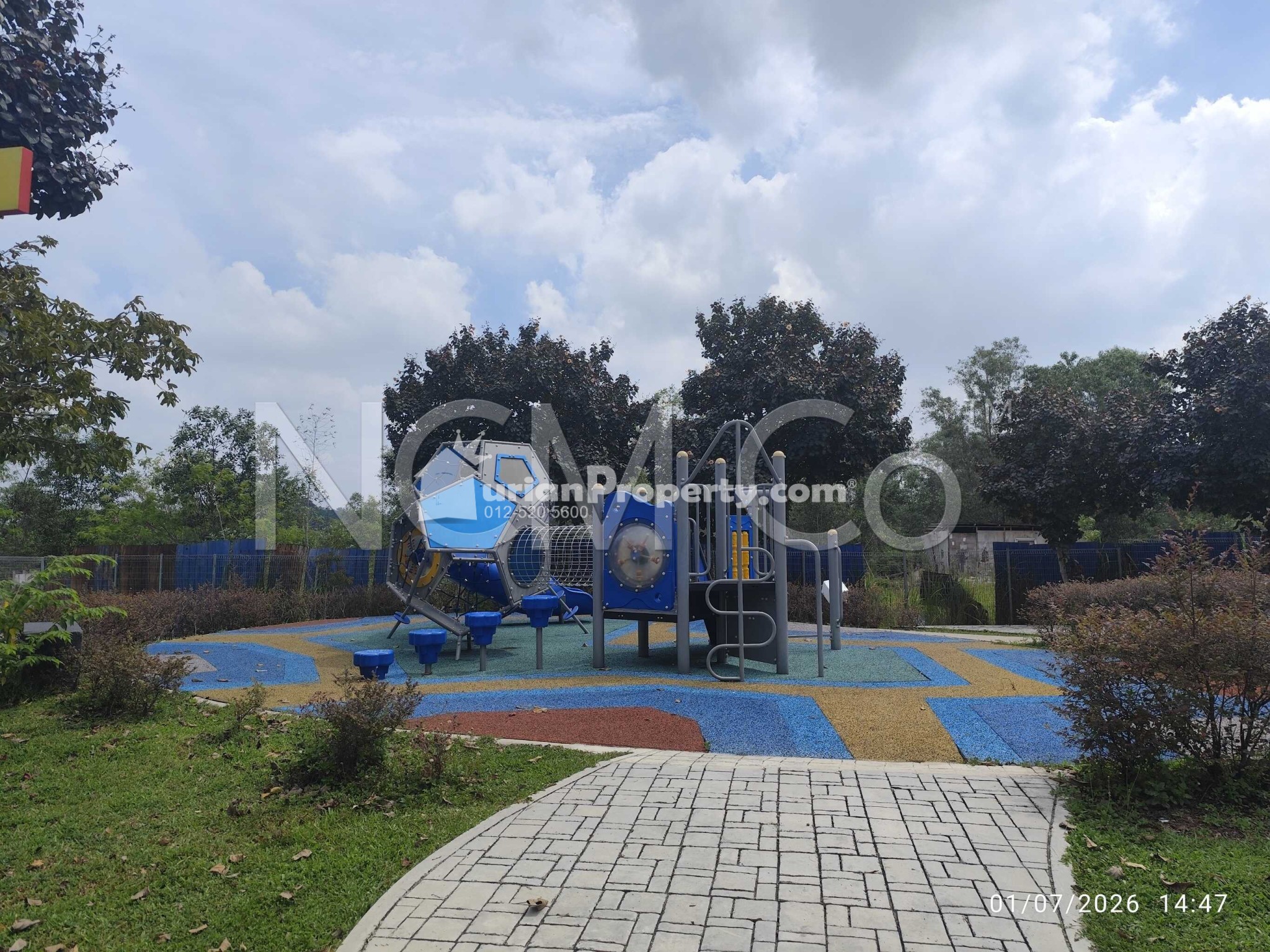 Bungalow House For Auction at Setia Ecohill 2