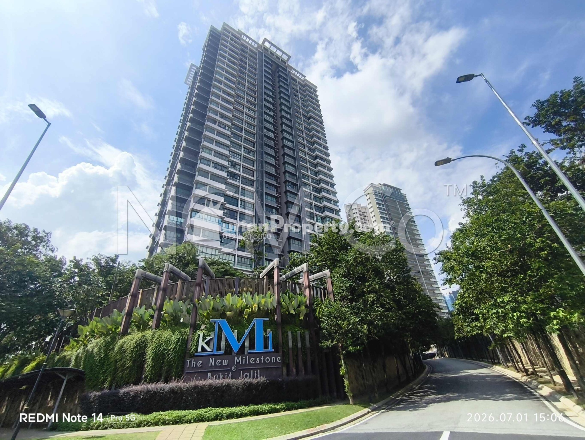 Condo For Auction at KM1 West
