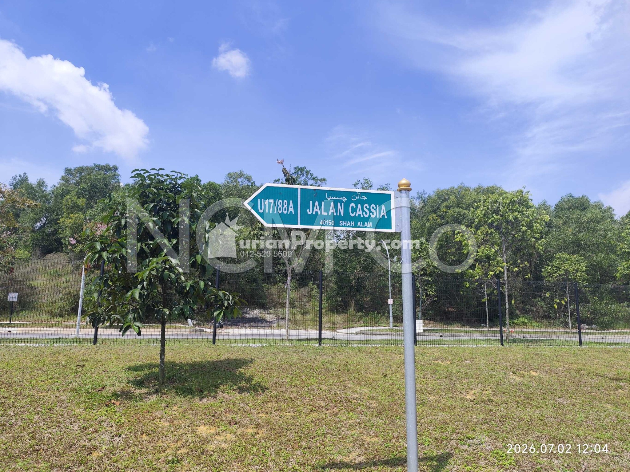 Terrace House For Auction at Elmina West