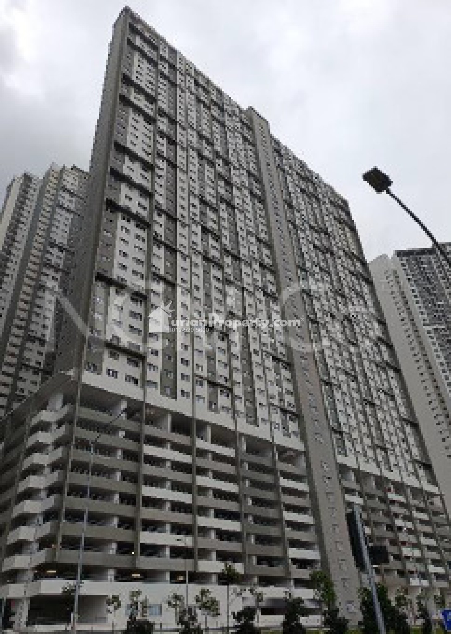 Apartment For Auction at Mercu Jalil