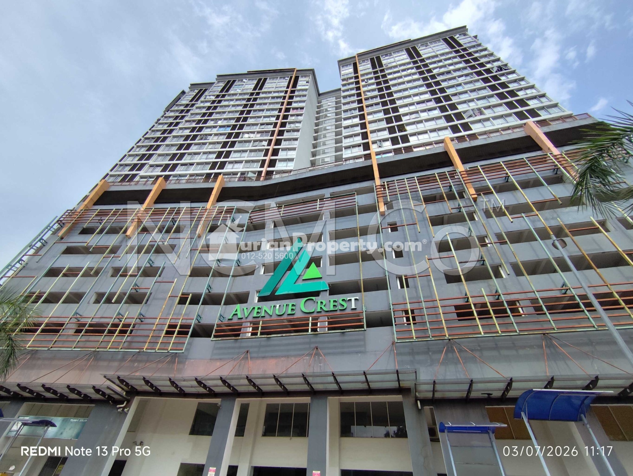 Office For Auction at Avenue Crest