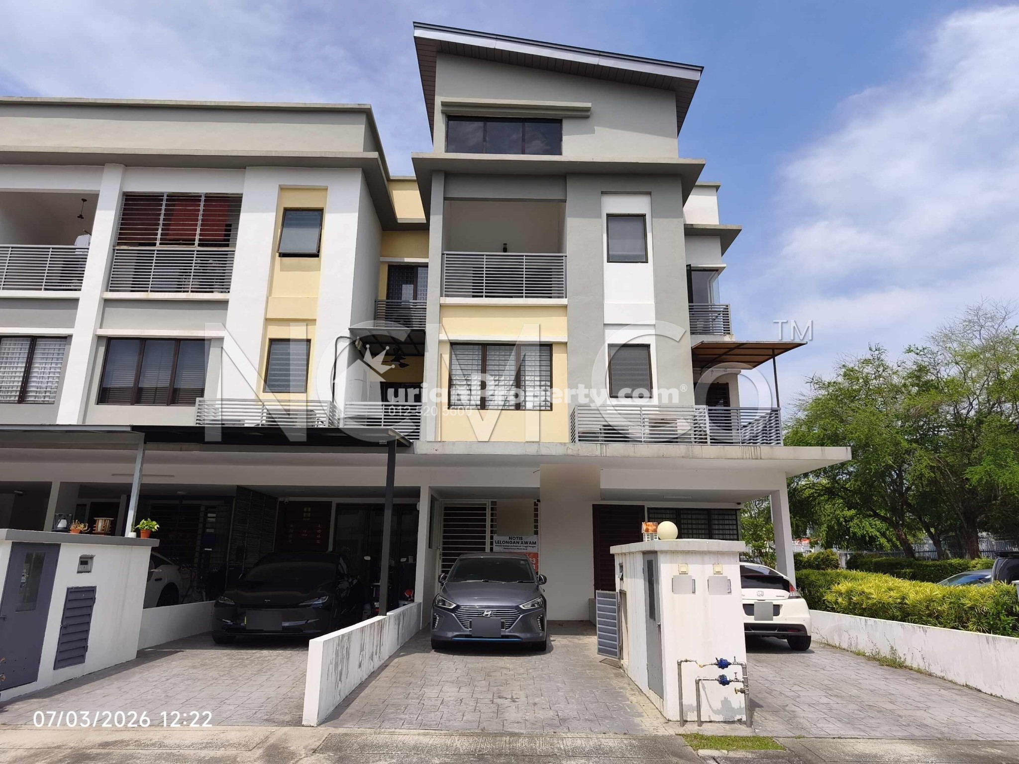 Terrace House For Auction at Bandar 16 Sierra