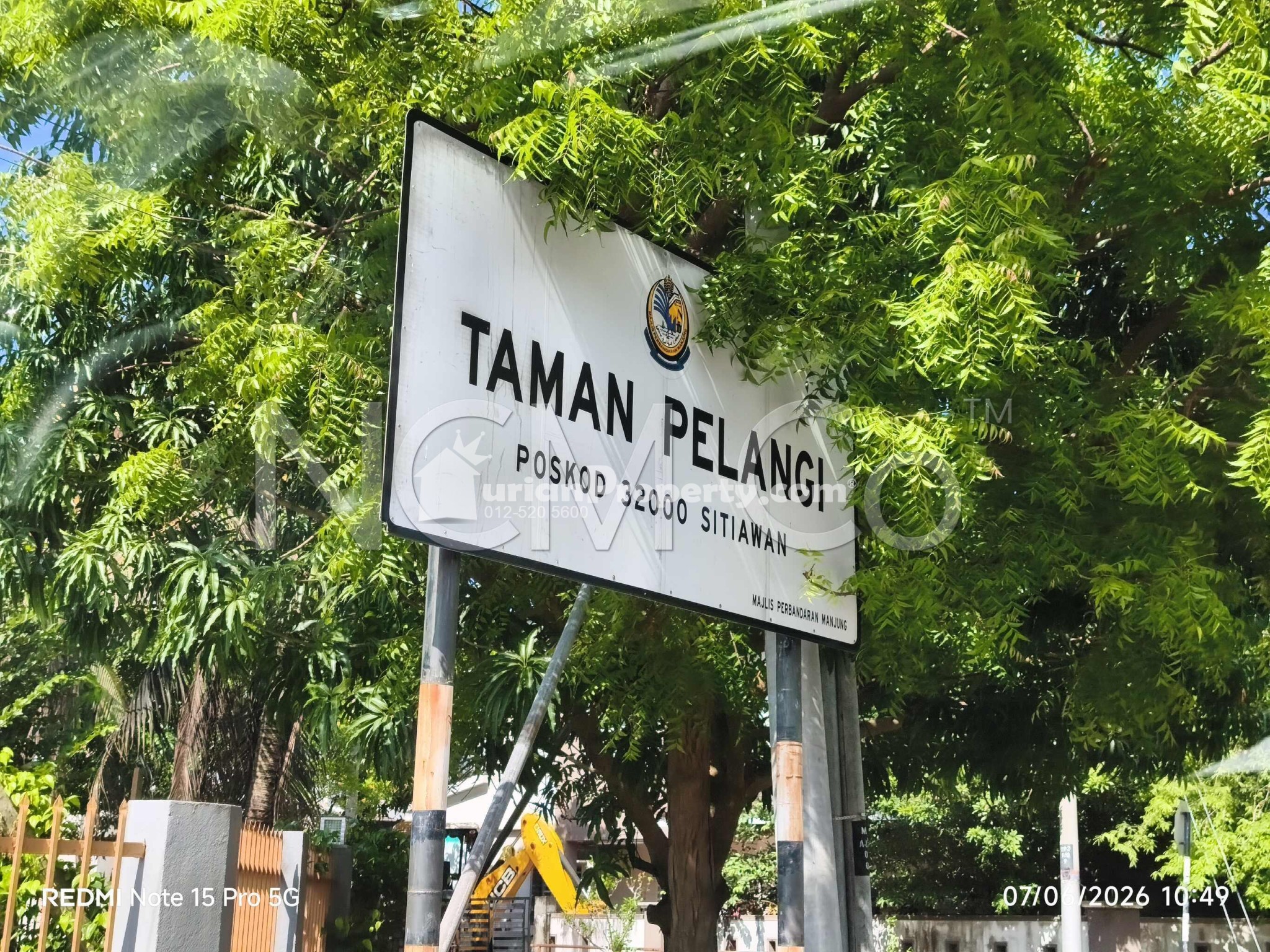 Terrace House For Auction at Taman Pelangi