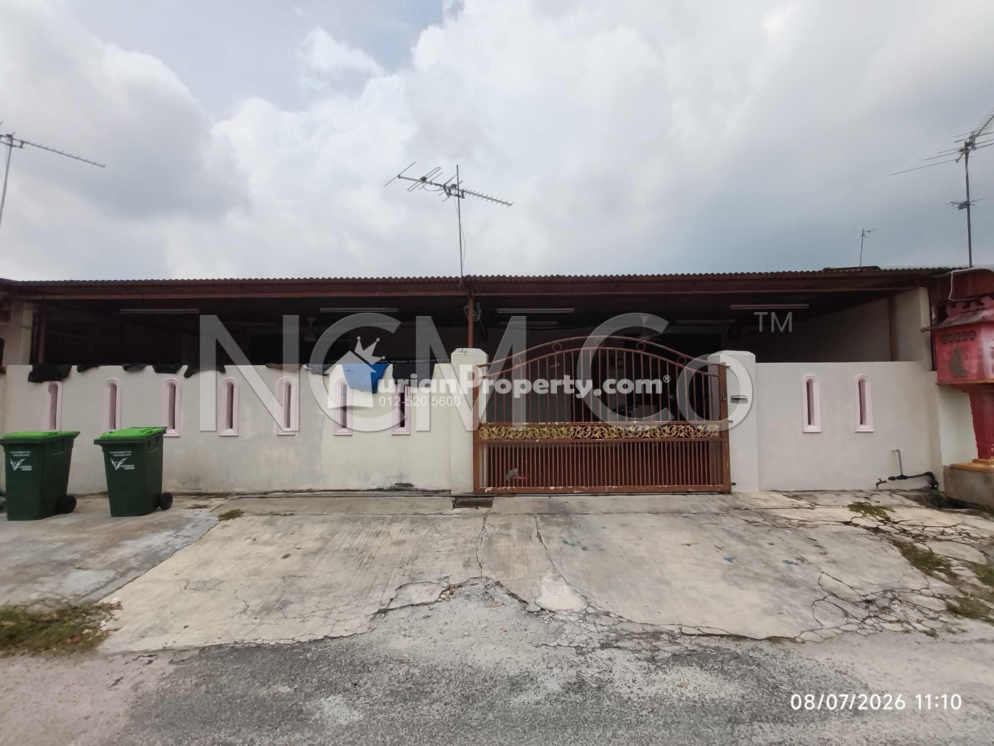 Terrace House For Auction at Taman Keladi