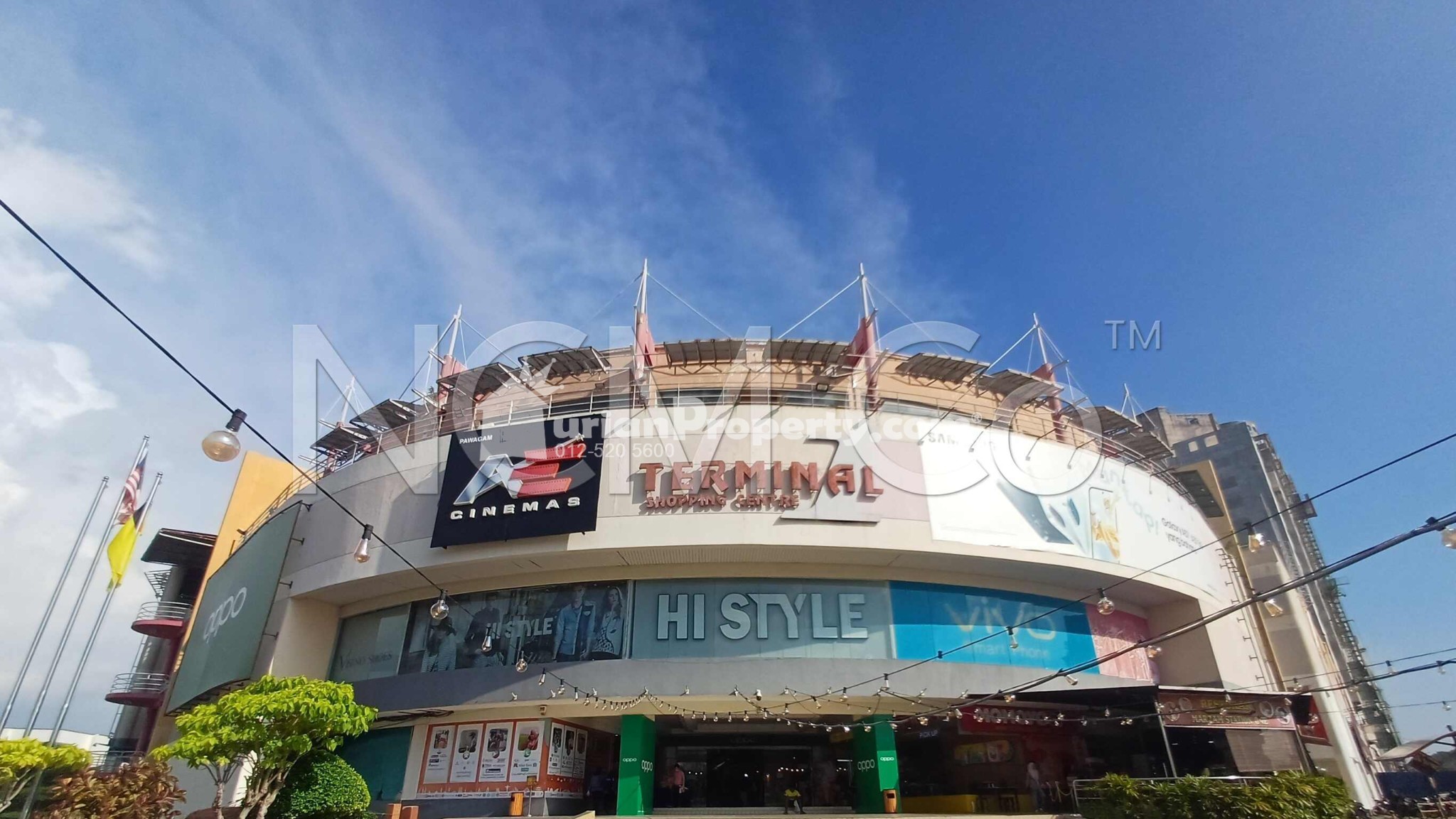 Shop For Auction at Terminal 1 Shopping Centre