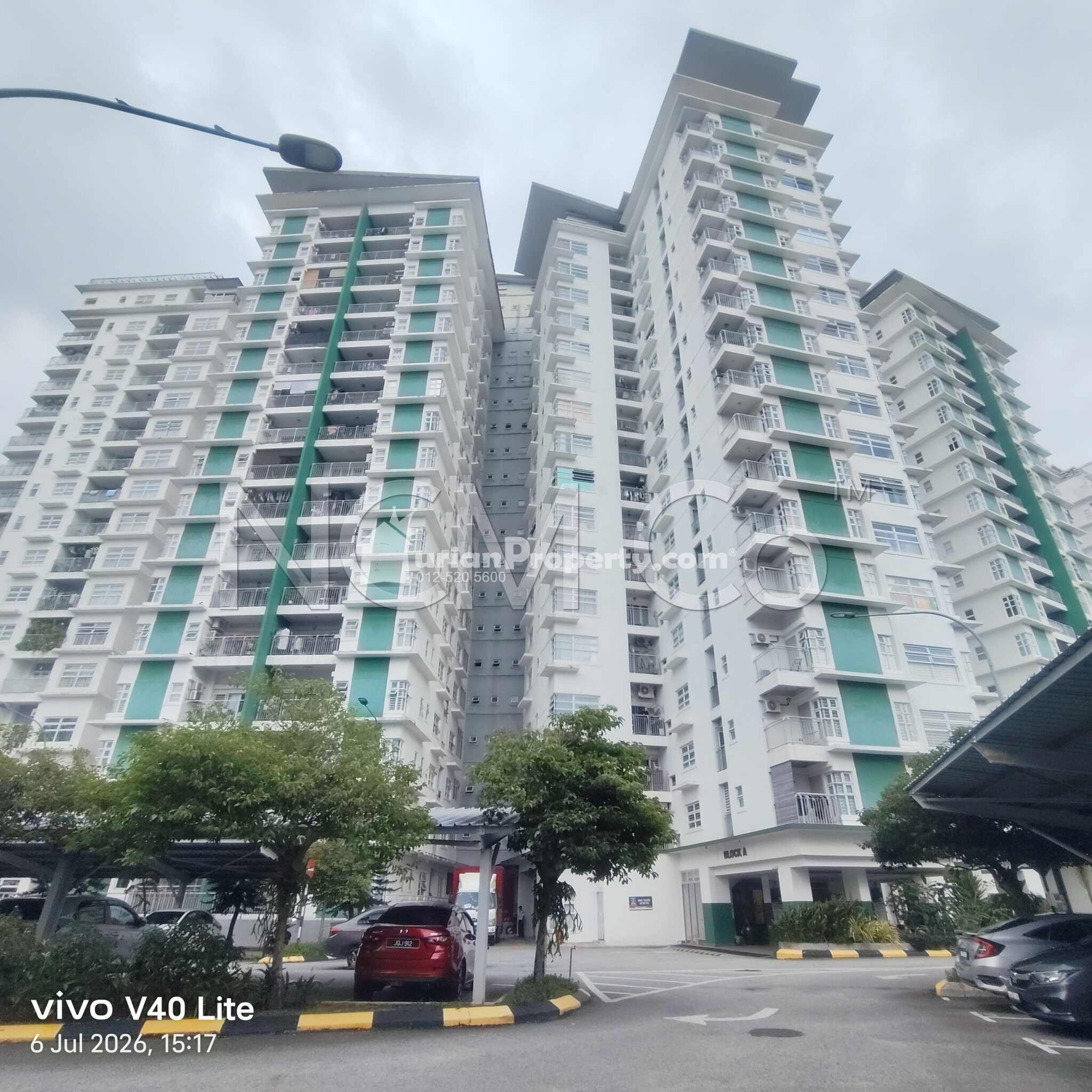 Condo For Auction at D'Pines