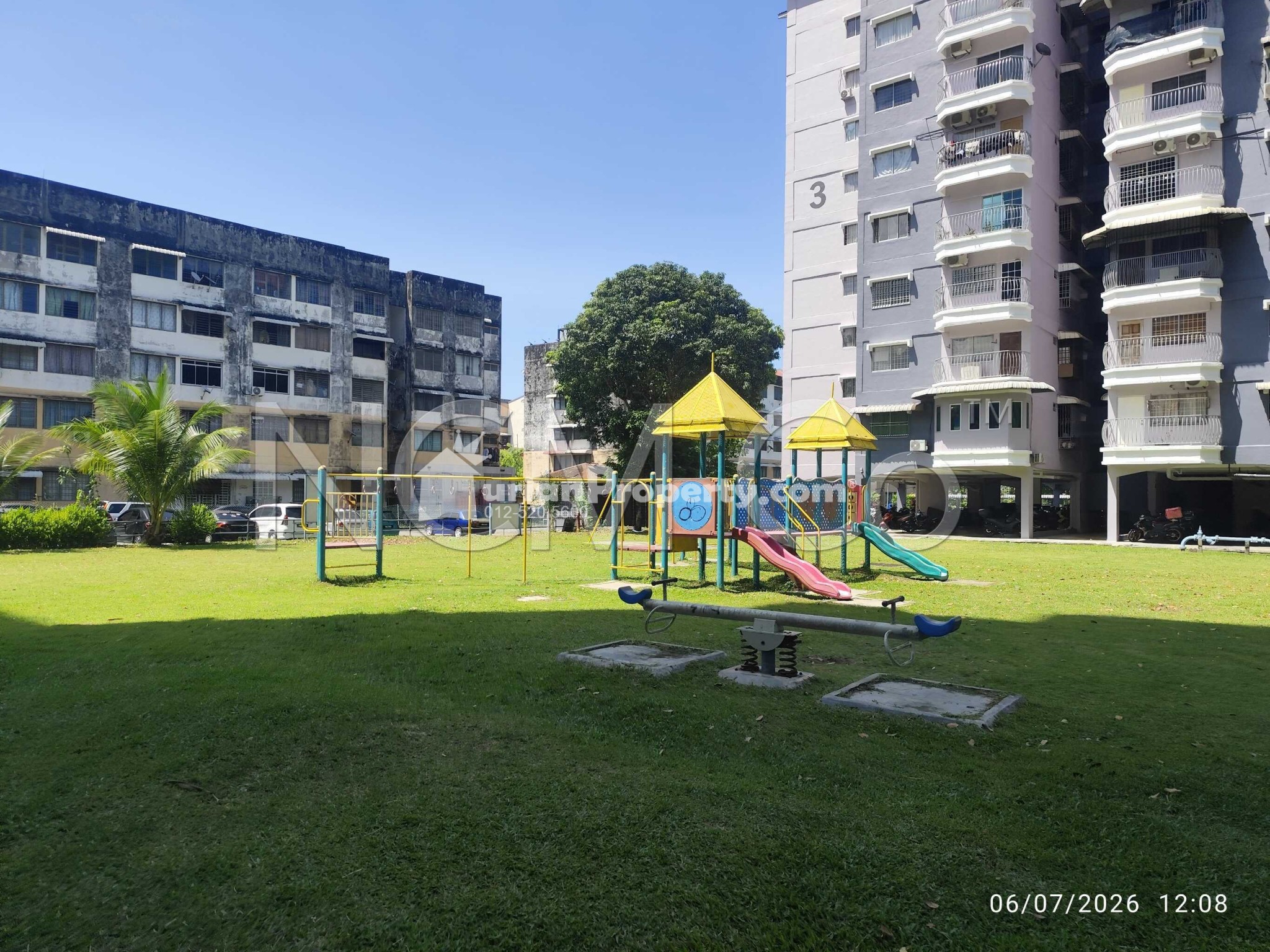 Apartment For Auction at Taman Kumbar Permai