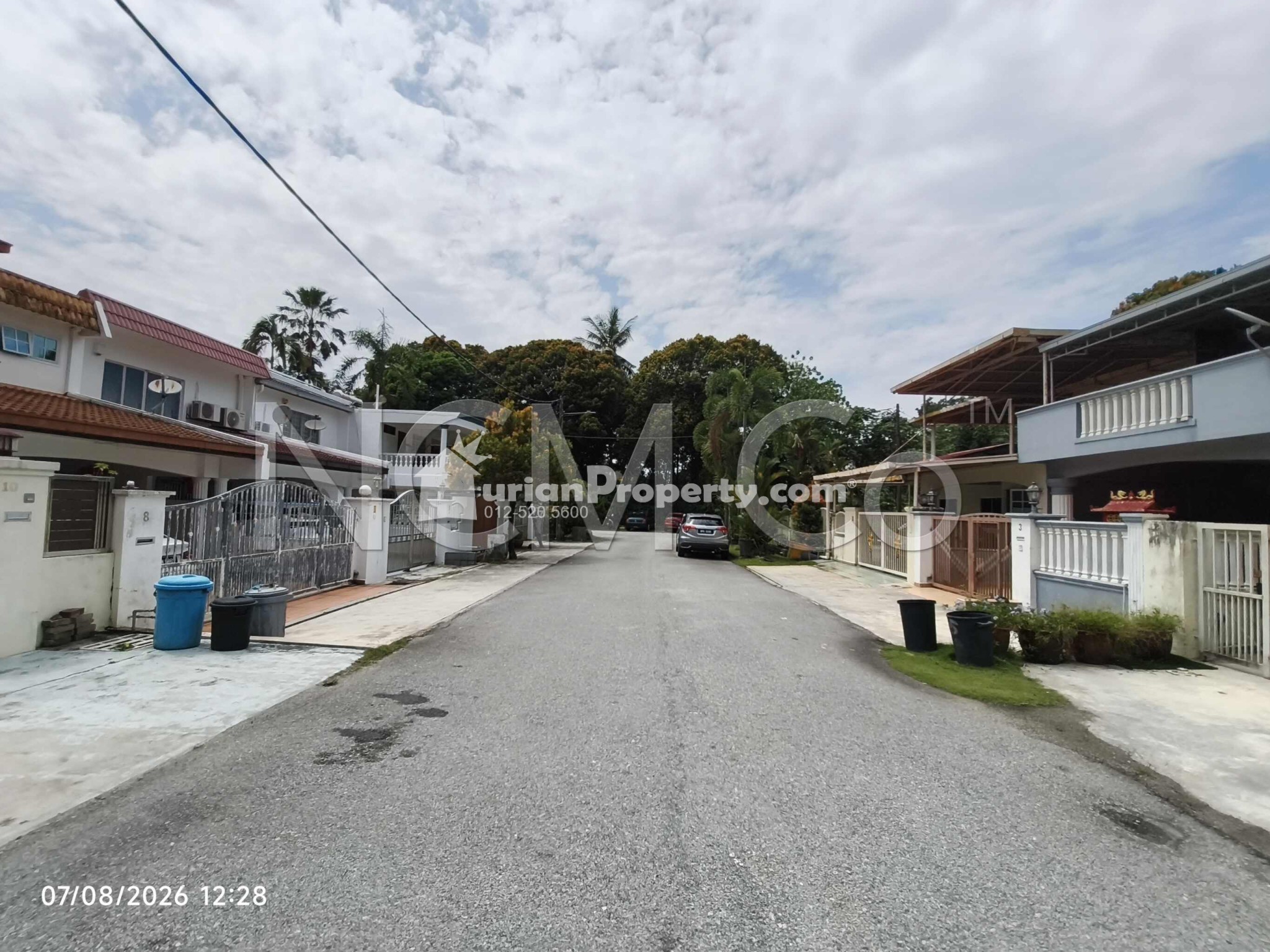 Terrace House For Auction at Taman Selayang Utama