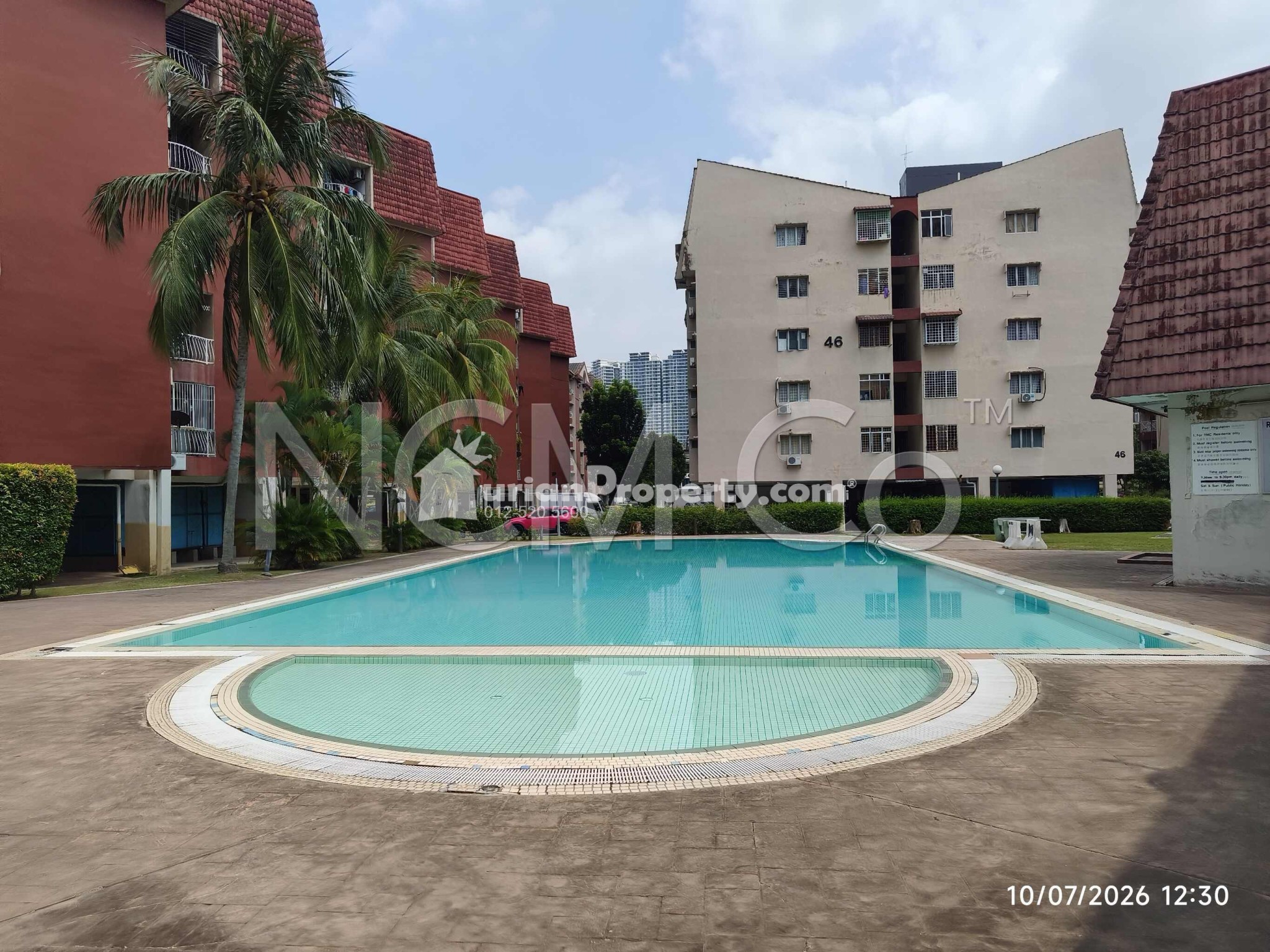 Condo For Auction at Teratai Mewah Condominium