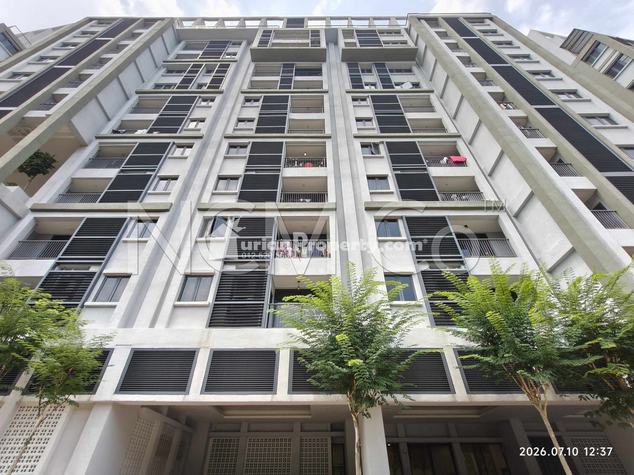 Serviced Residence For Auction at Radia Residences